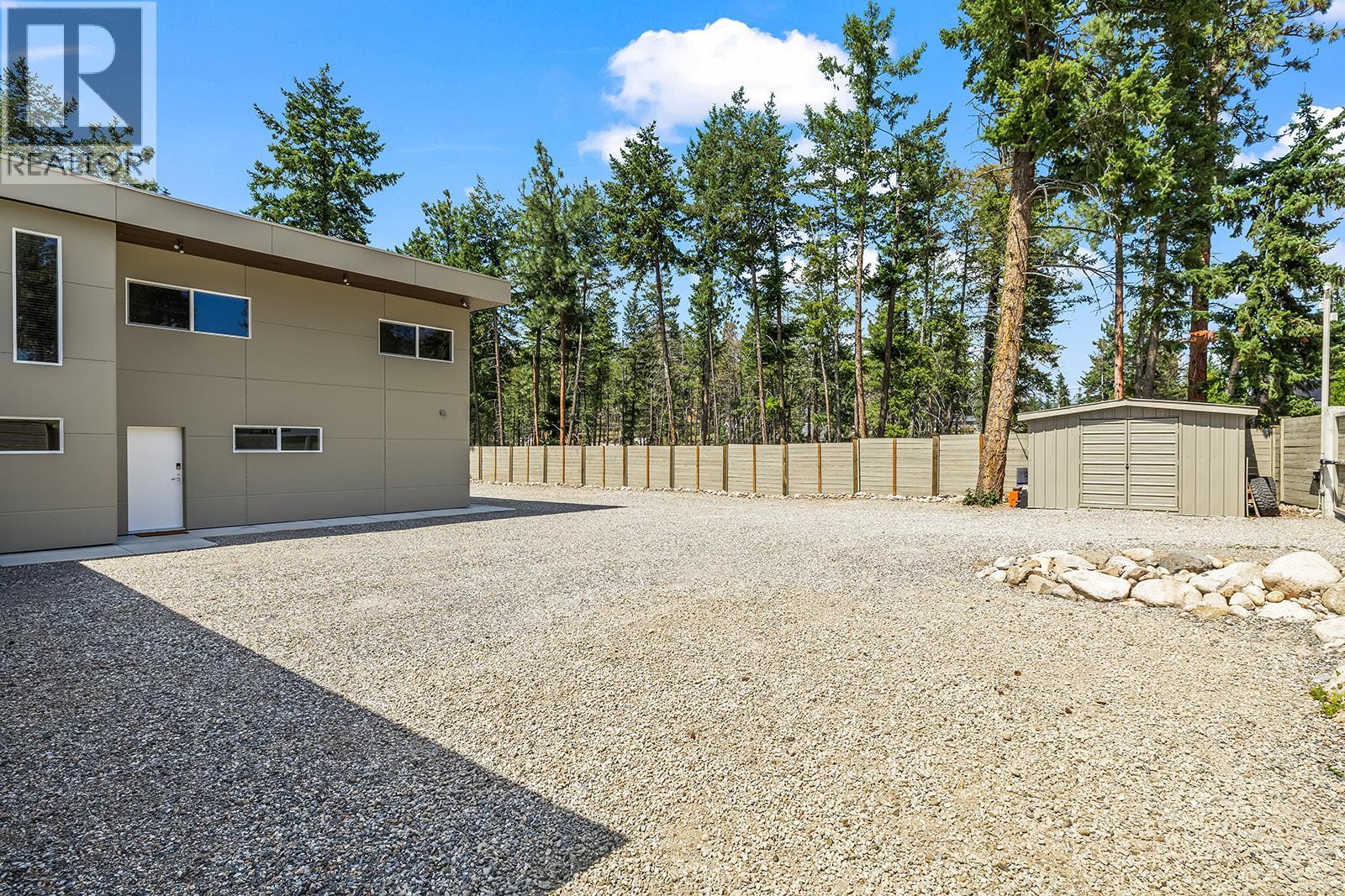 7141 Dunwaters Road