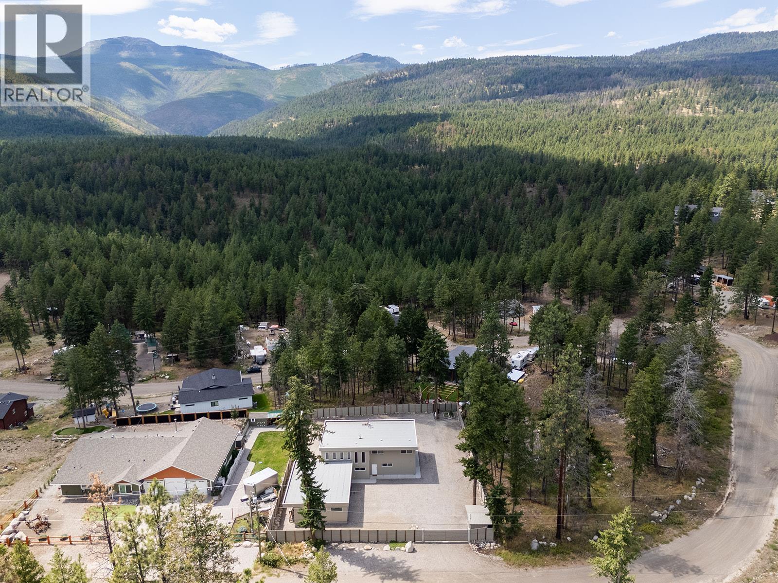 7141 Dunwaters Road