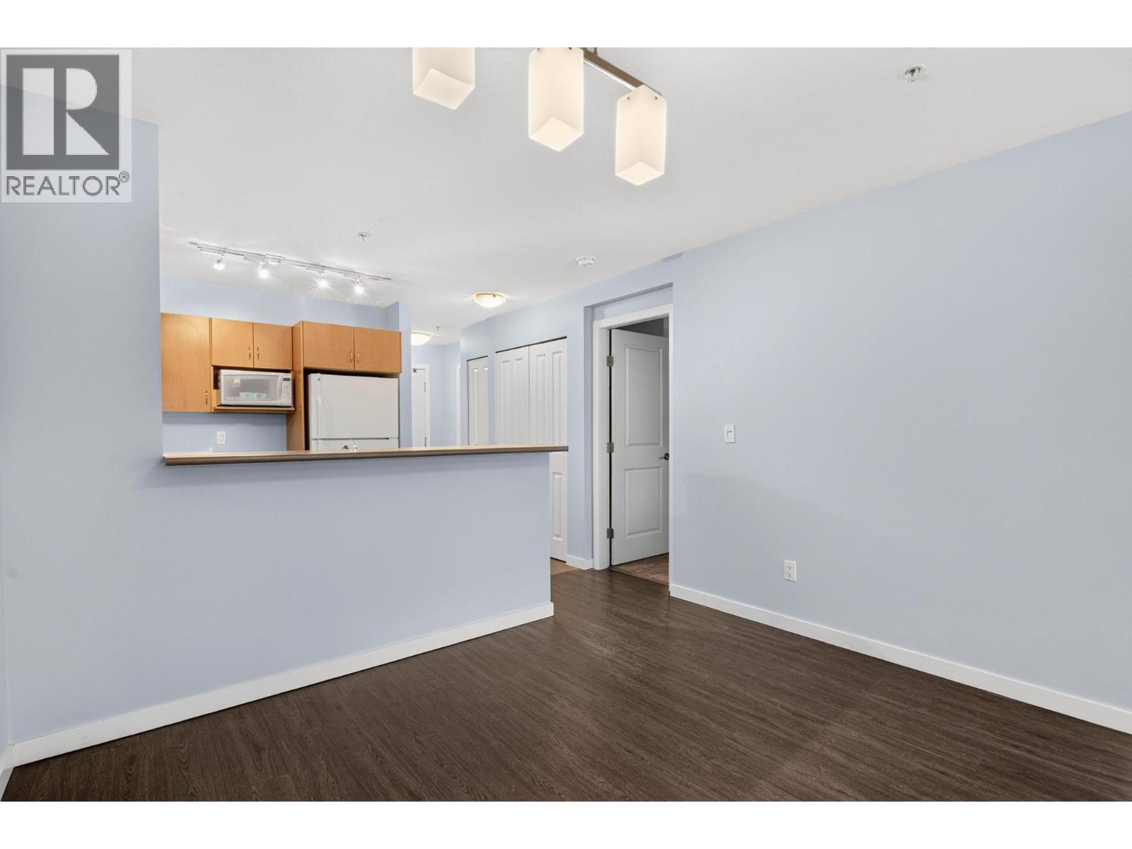 555 Yates Road Unit# 206