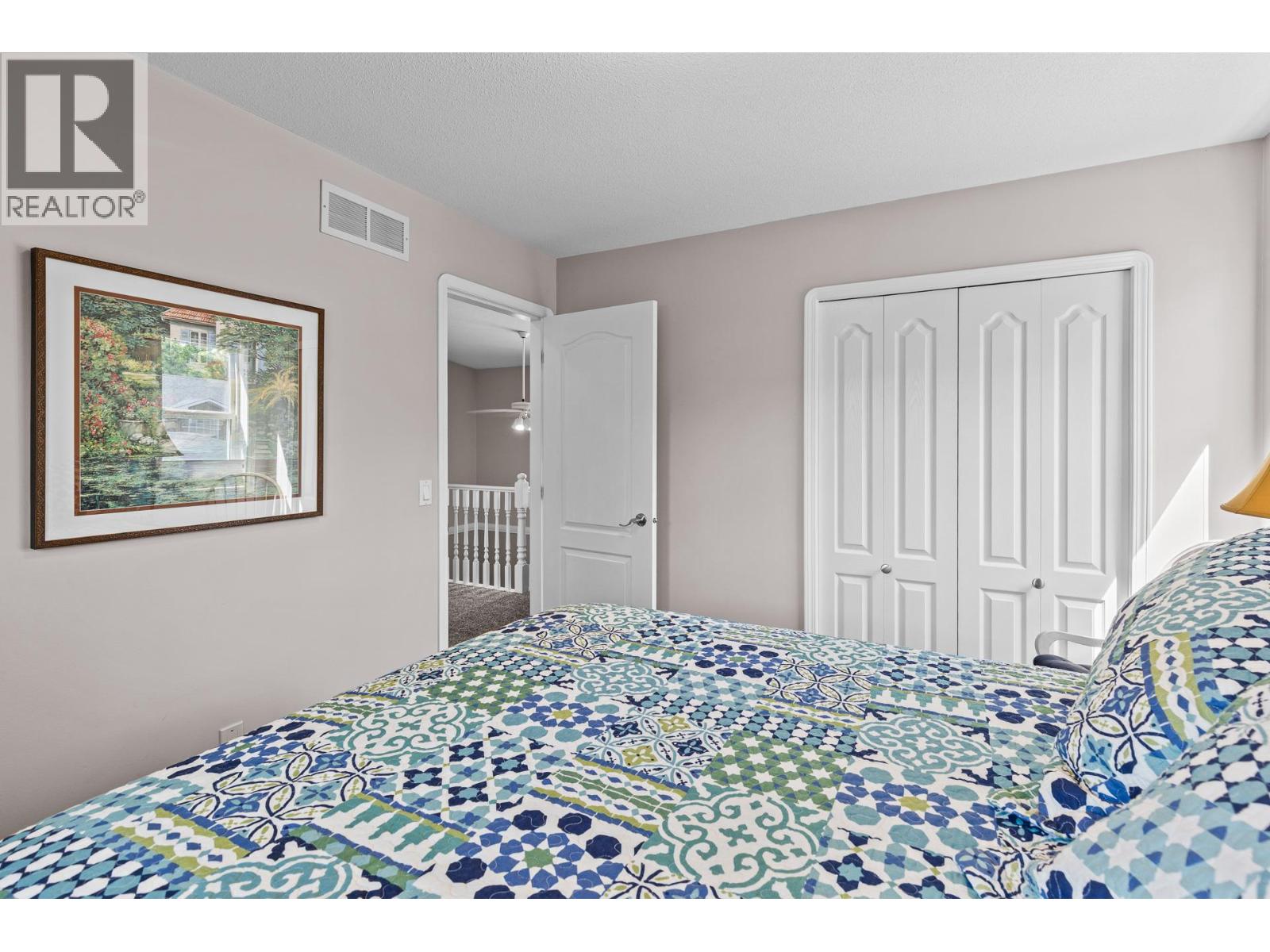 535 Glenmeadows Road Unit# 11
