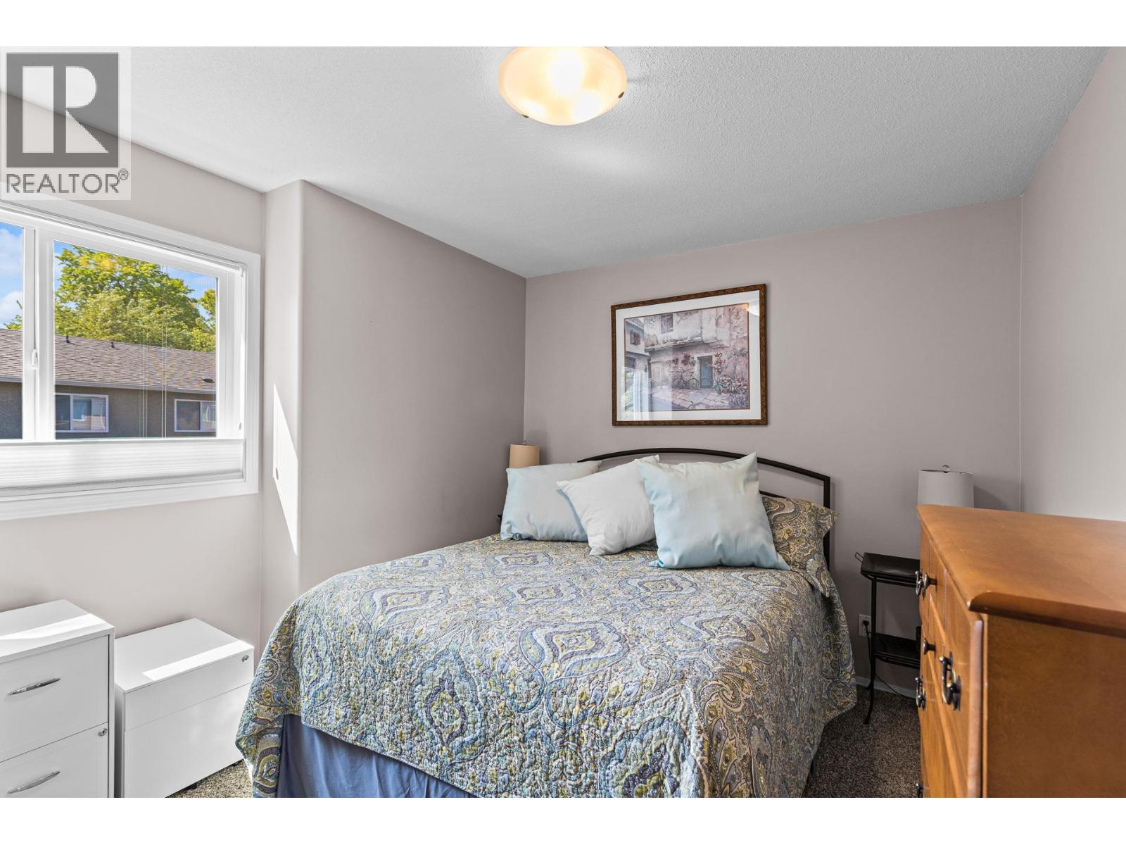 535 Glenmeadows Road Unit# 11