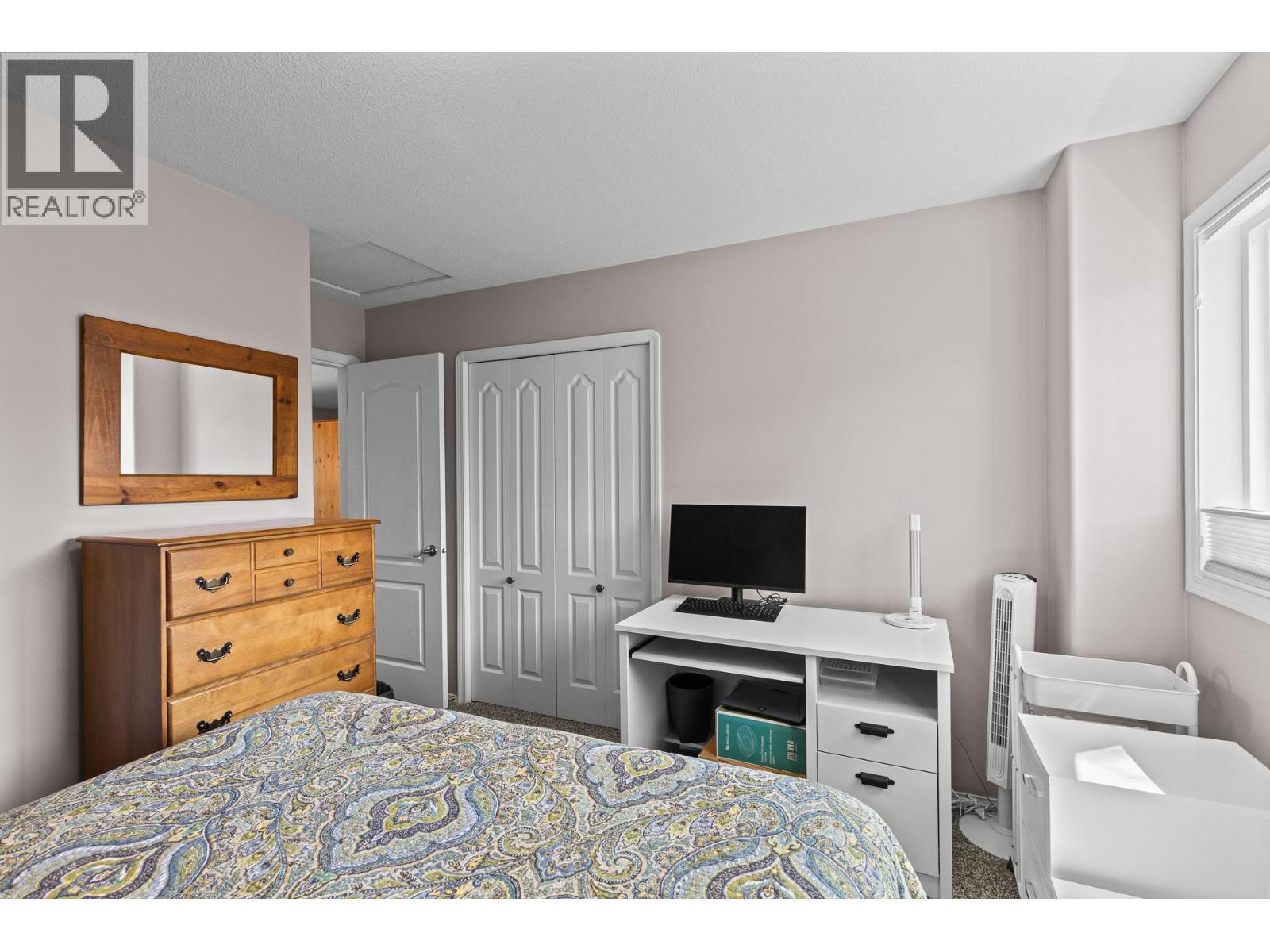 535 Glenmeadows Road Unit# 11