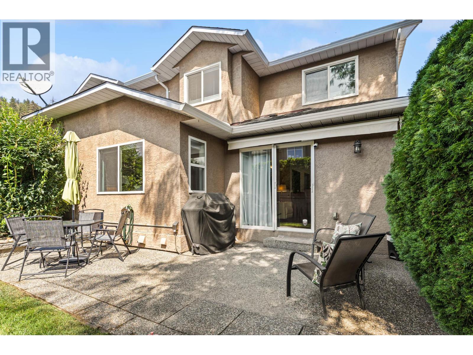 535 Glenmeadows Road Unit# 11