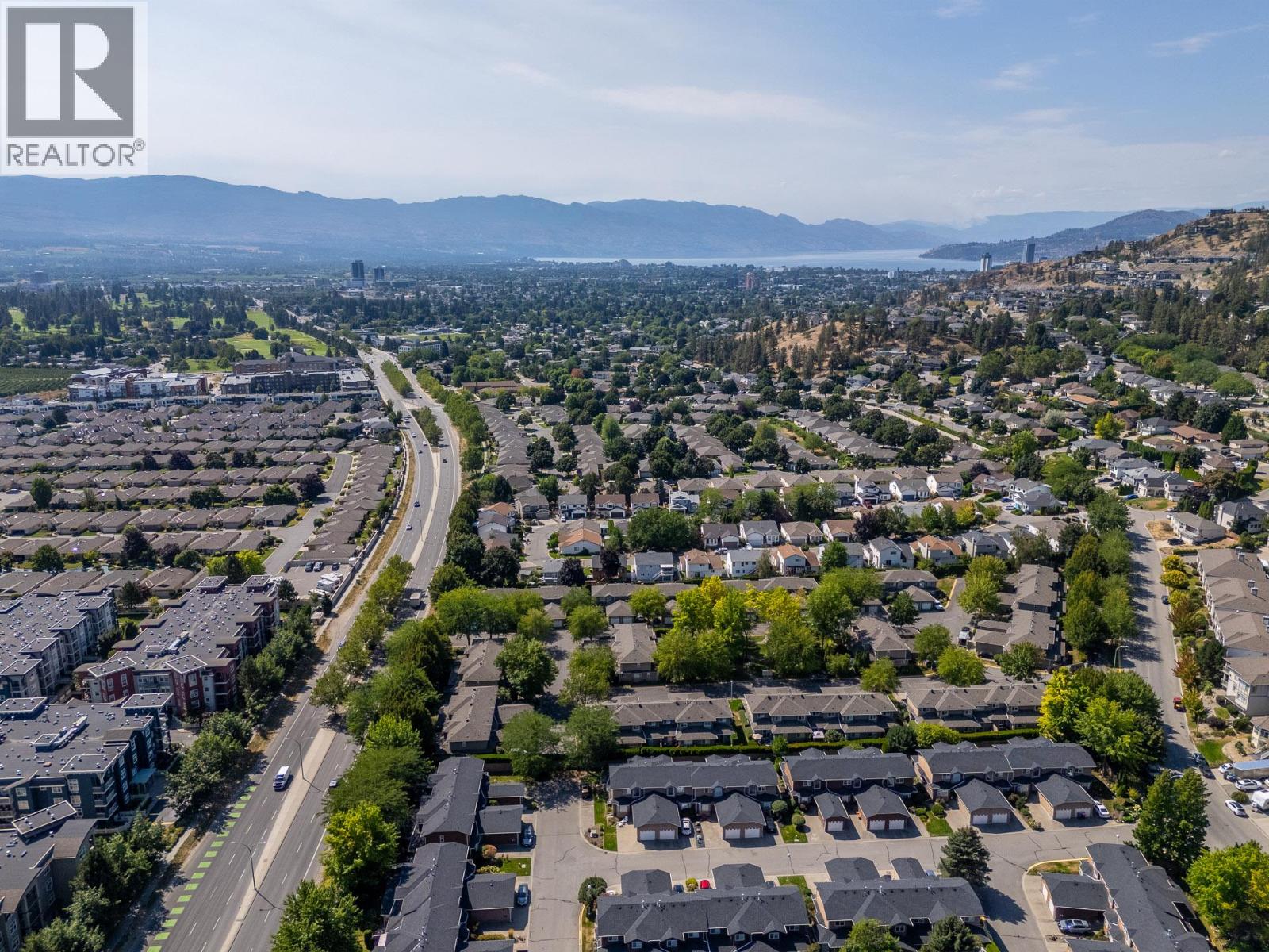 535 Glenmeadows Road Unit# 11