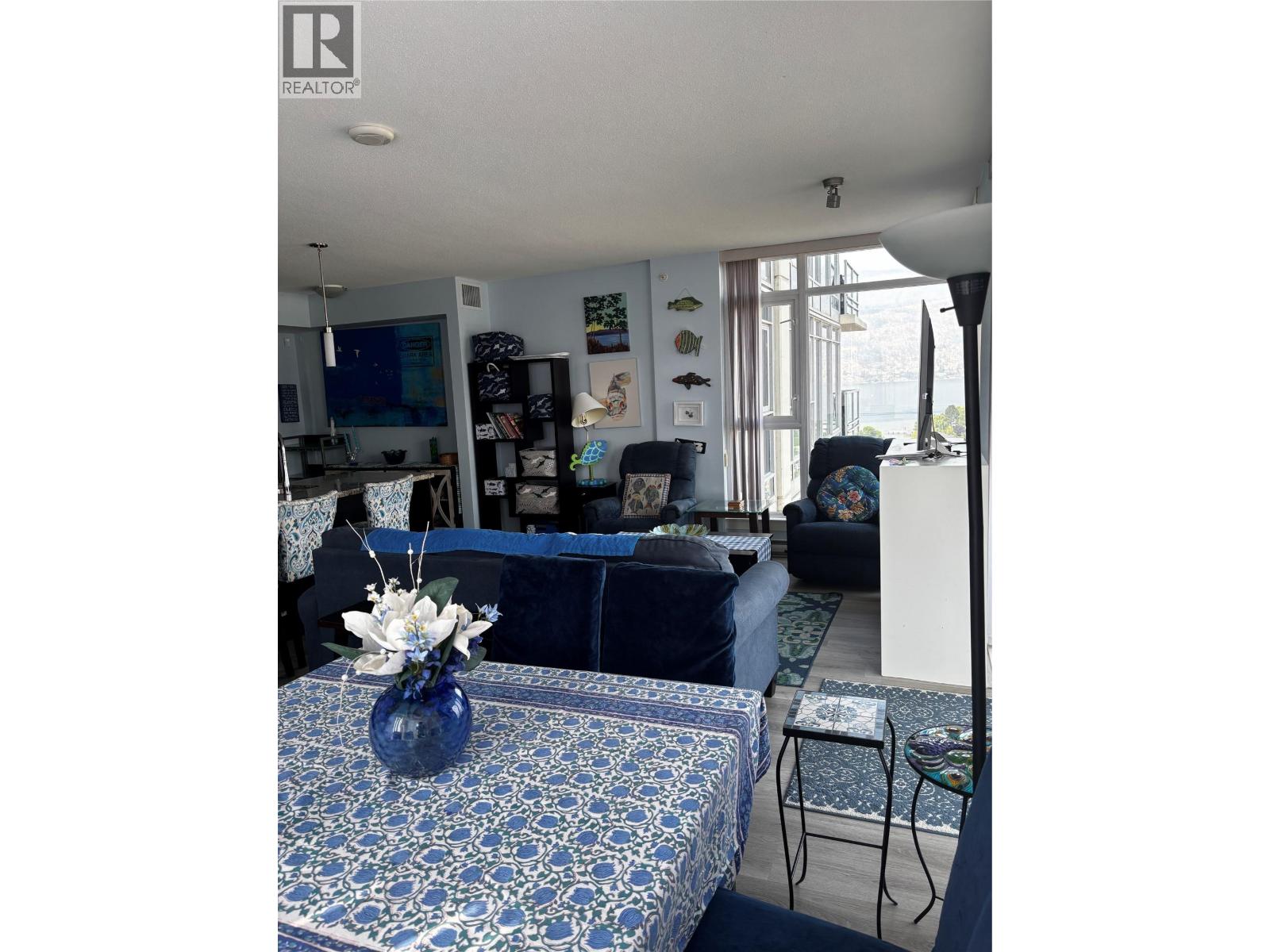1075 Sunset Drive Unit# 1503