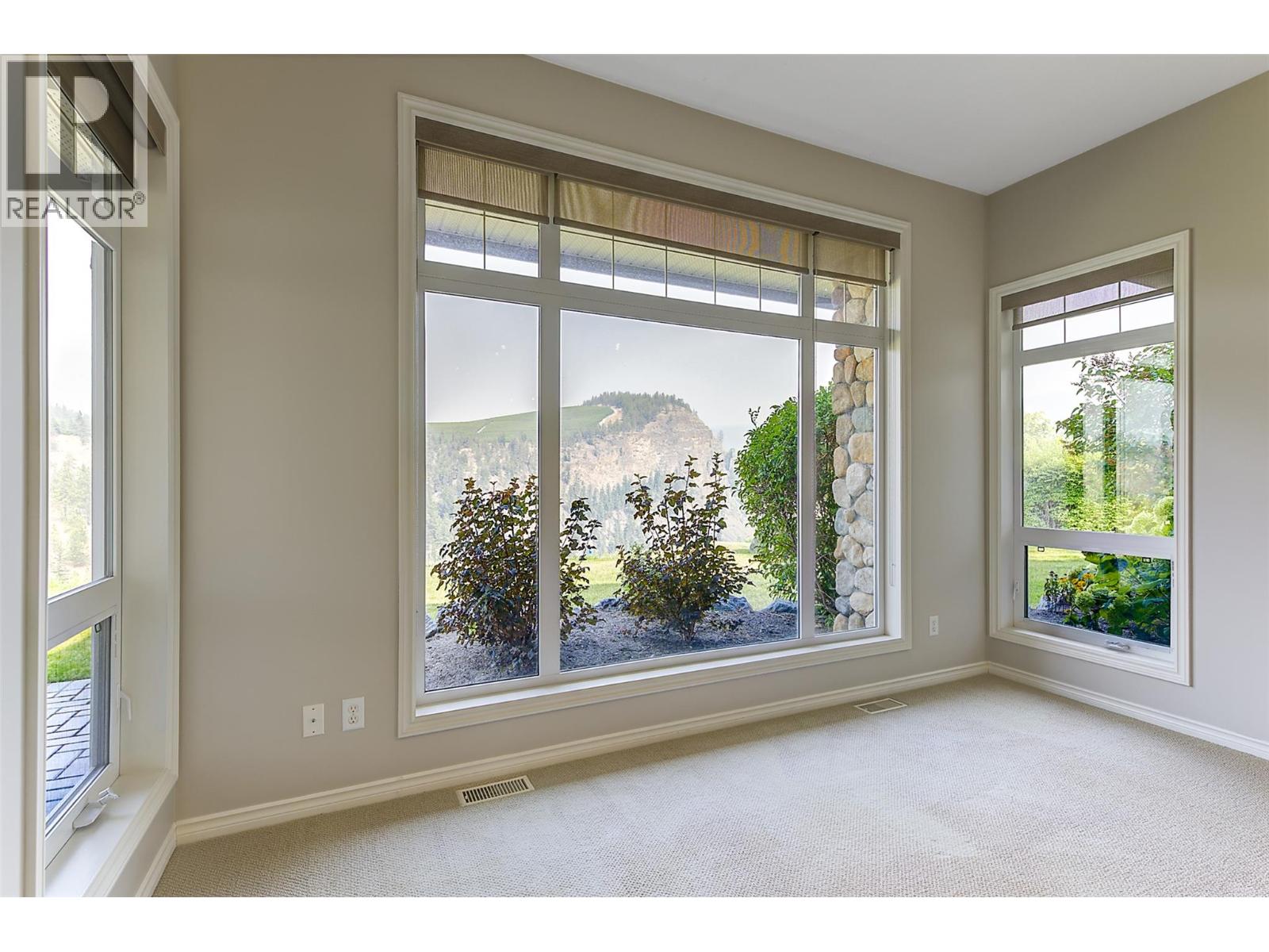 3800 Gallaghers Pinnacle Way Unit# 29