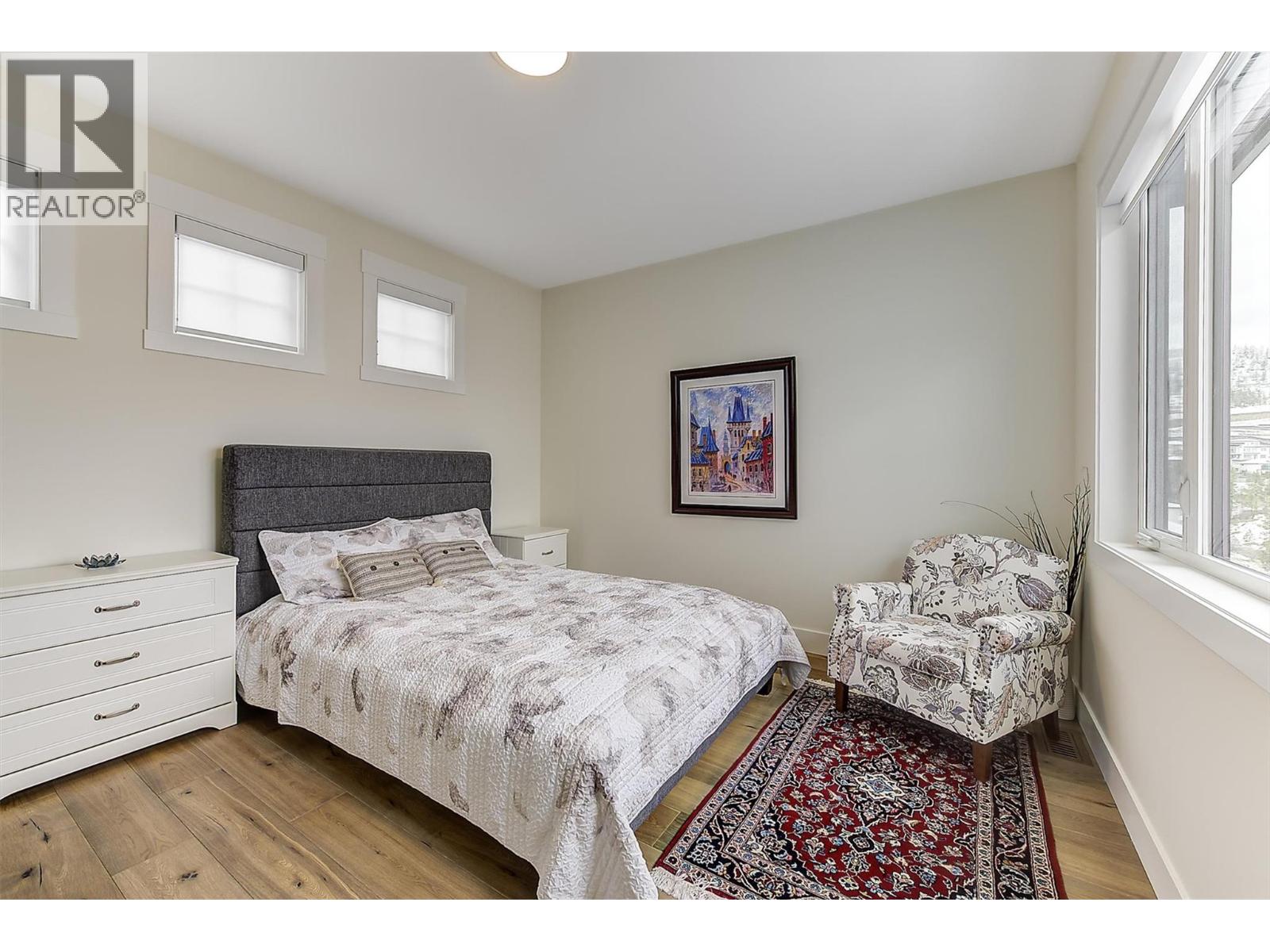 3279 Vineyard View Drive