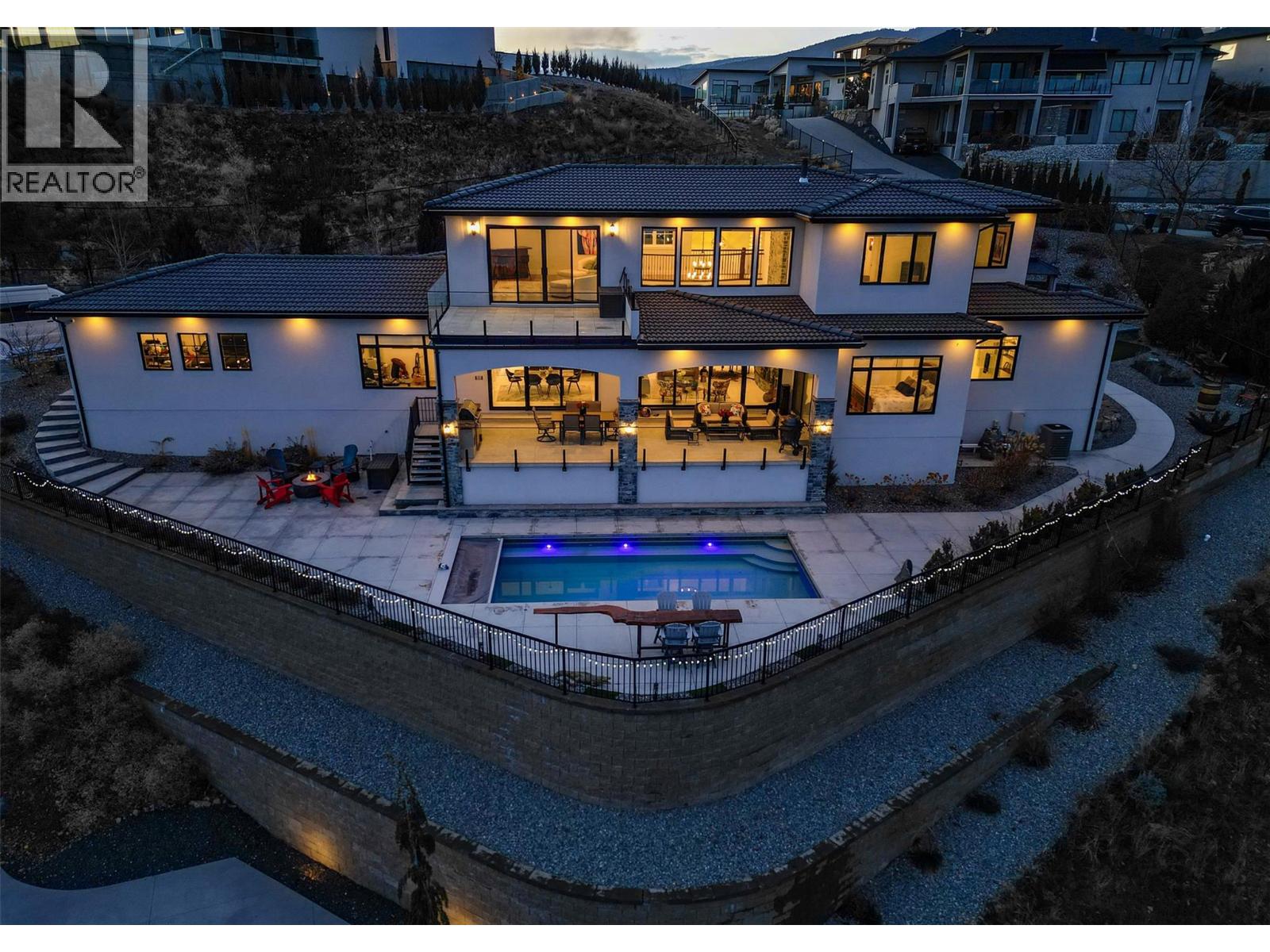 3279 Vineyard View Drive
