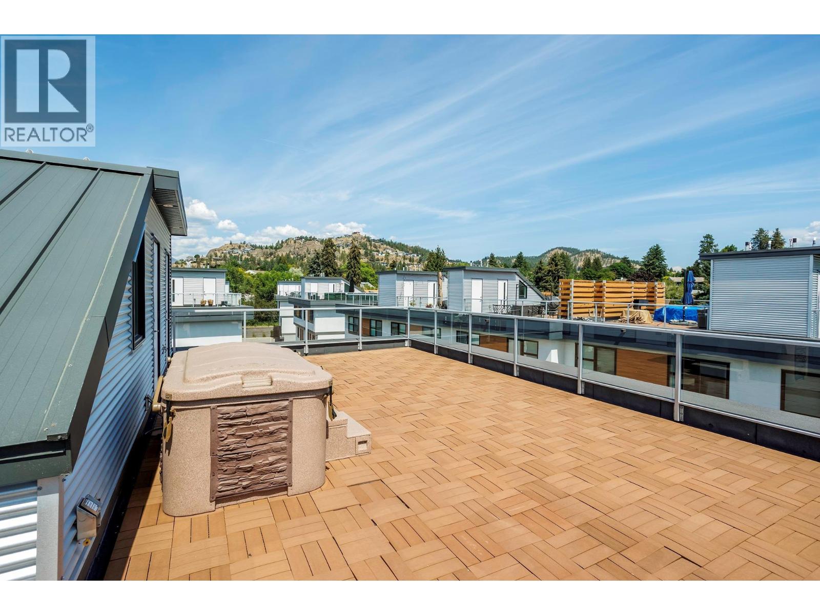 1515 Highland Drive N Unit# 29