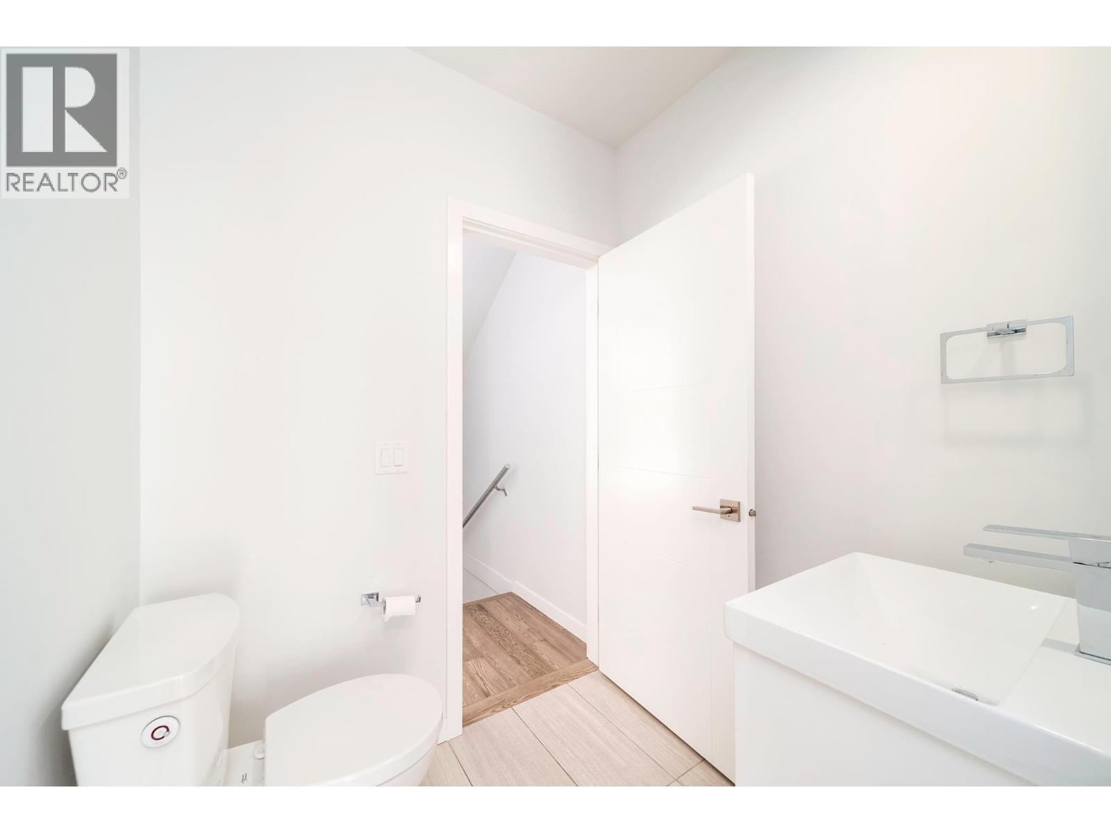 1515 Highland Drive N Unit# 29