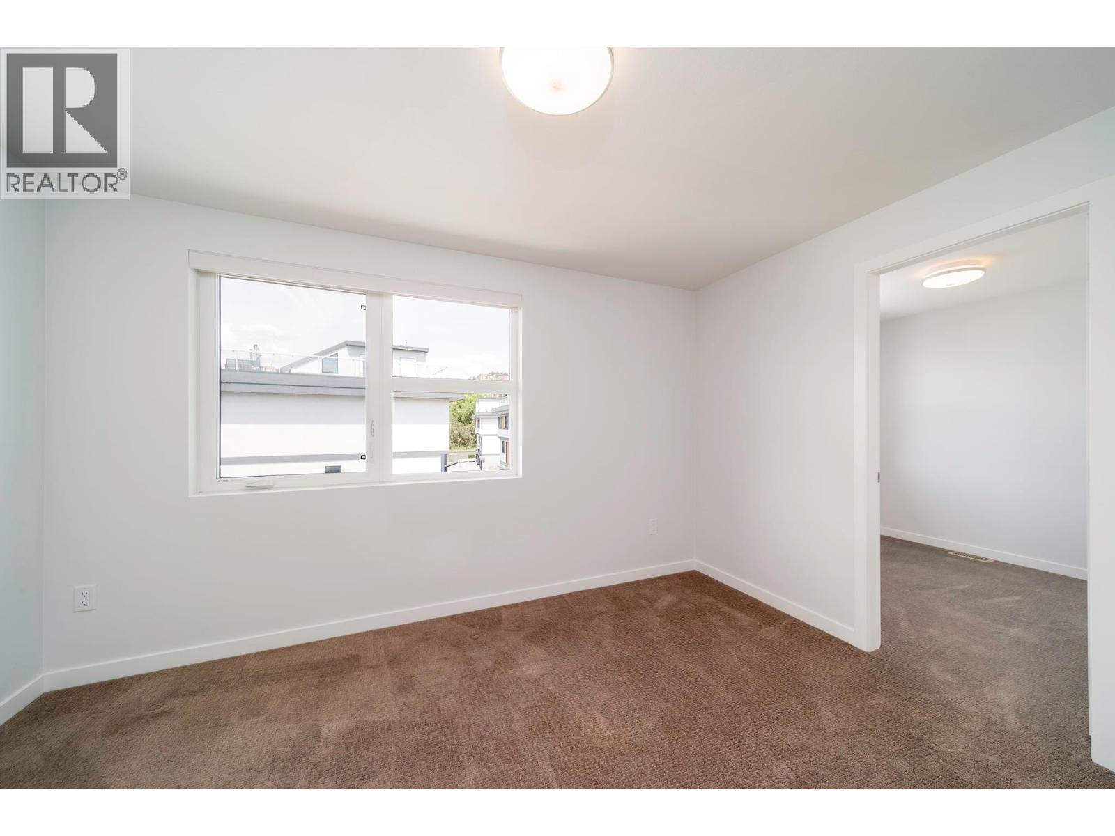 1515 Highland Drive N Unit# 29