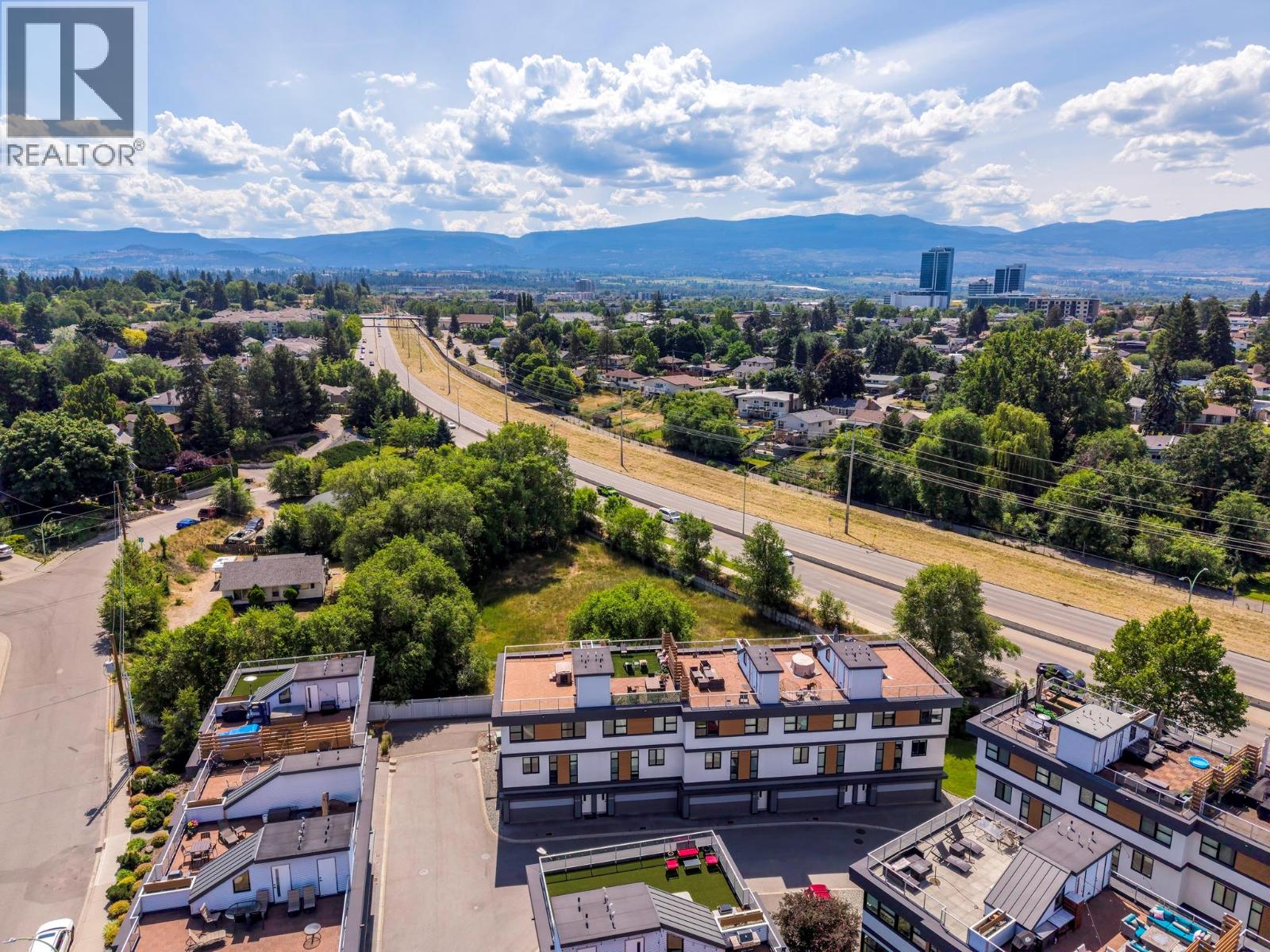 1515 Highland Drive N Unit# 29