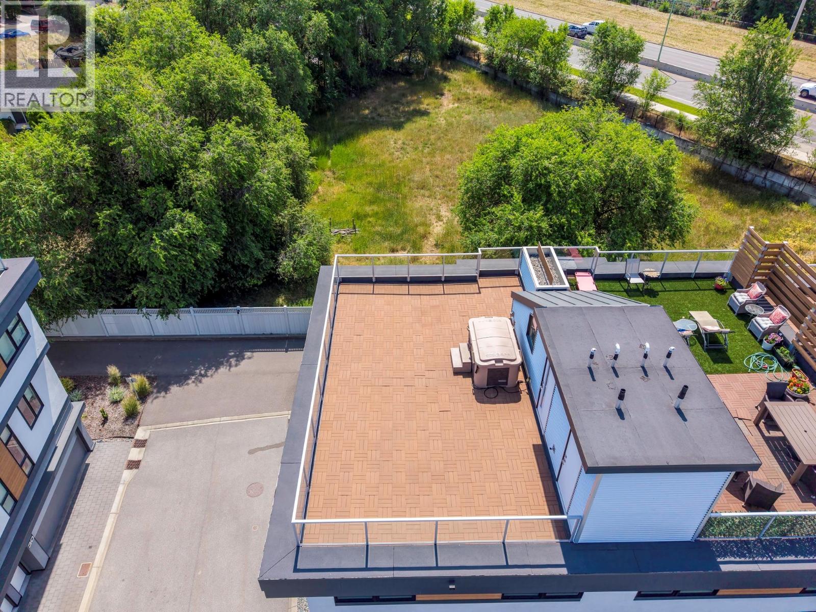 1515 Highland Drive N Unit# 29