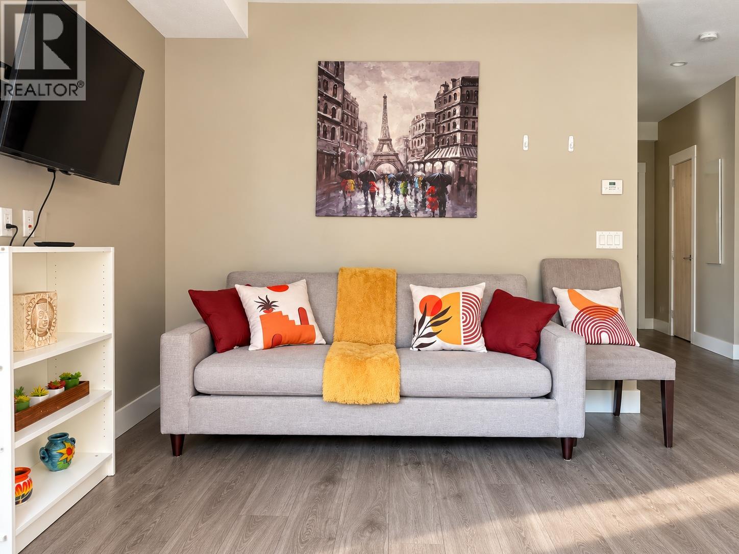 925 Leon Avenue Unit# 435