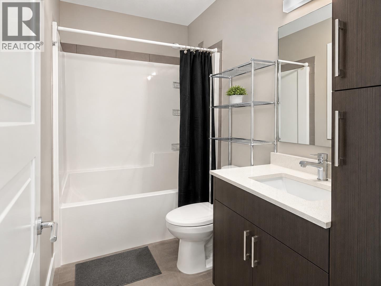 925 Leon Avenue Unit# 435