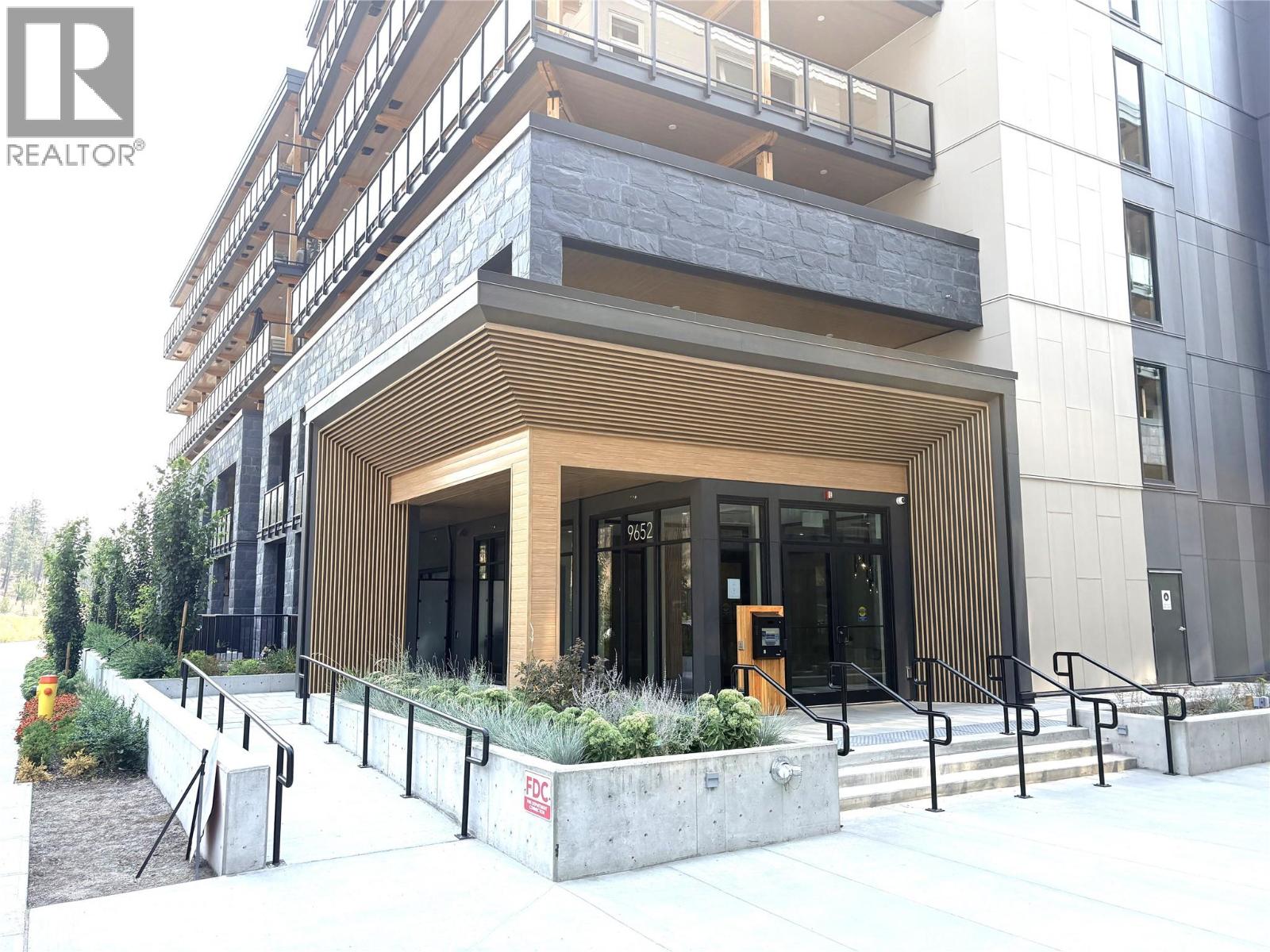 9652 Benchland Drive Unit# 202