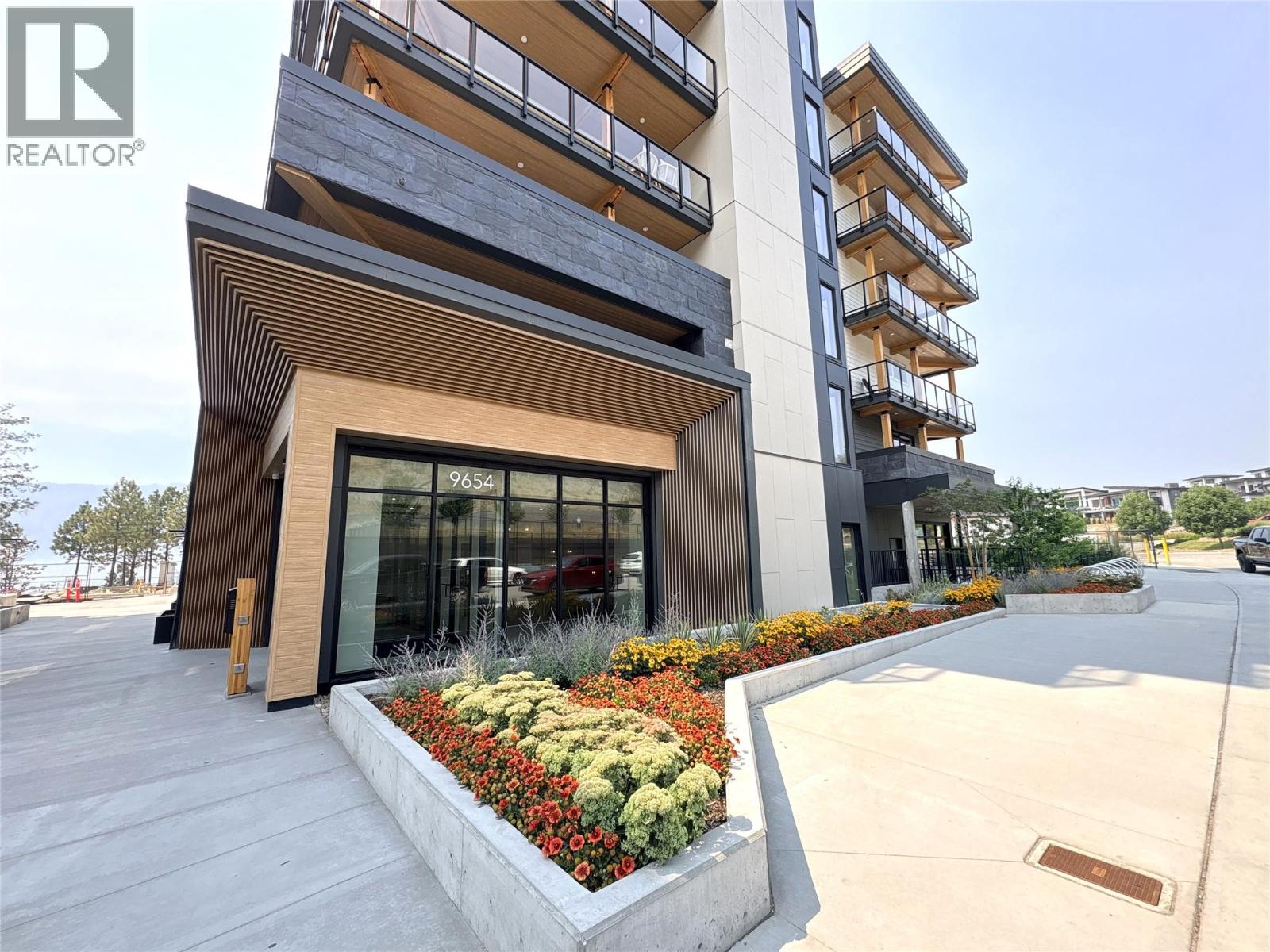 9652 Benchland Drive Unit# 202