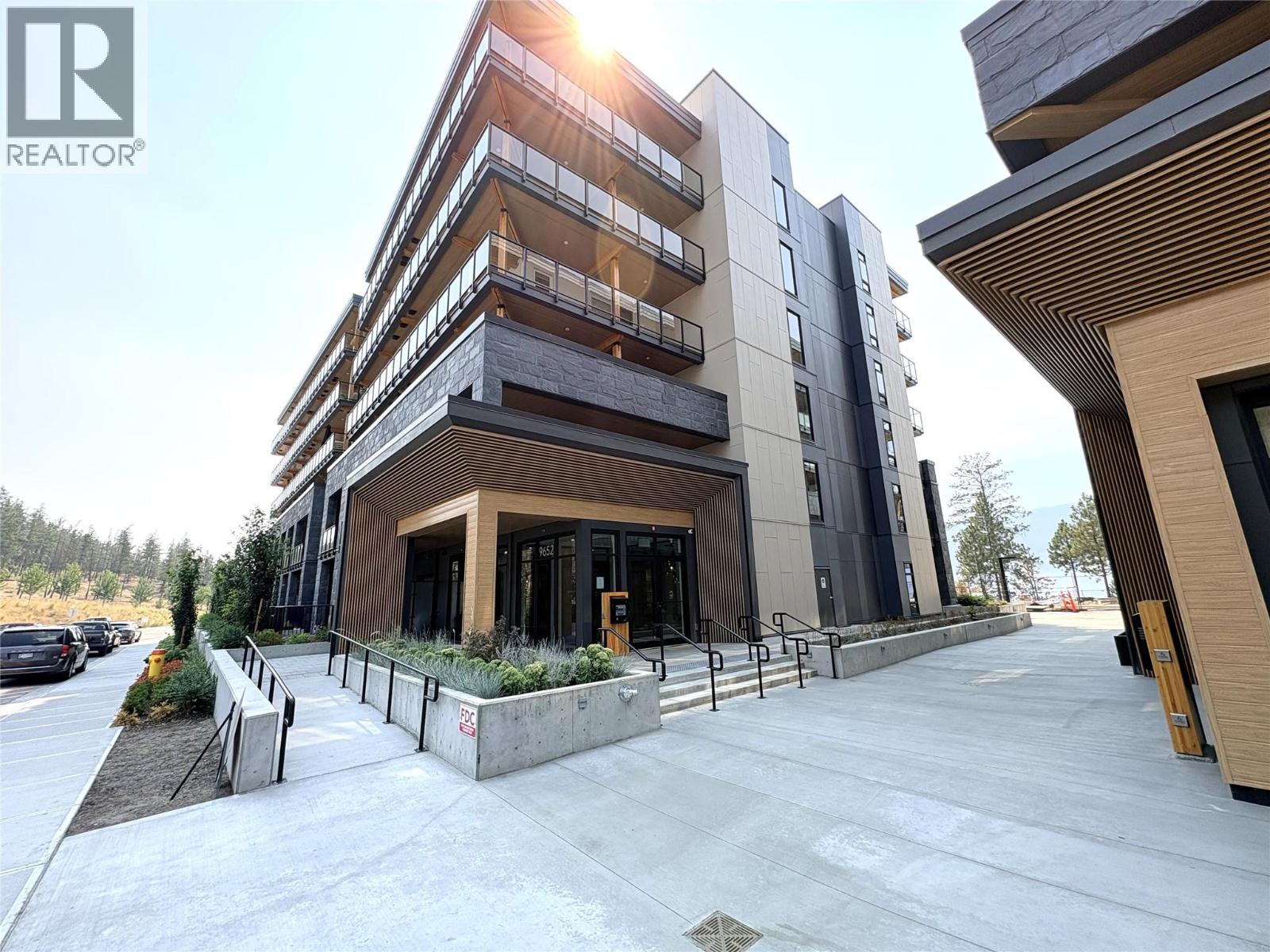 9652 Benchland Drive Unit# 202