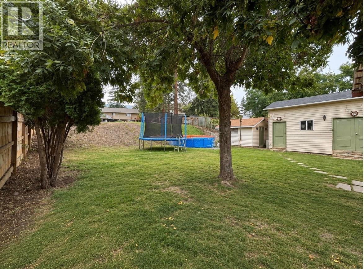 3530 Chives Place