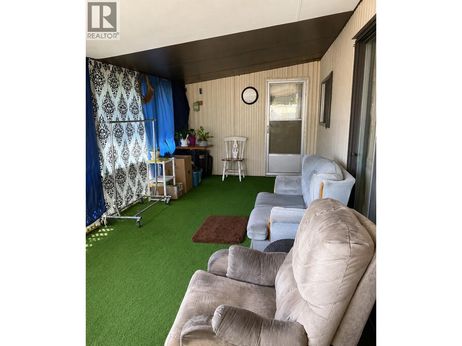3745 Lakeshore Road Unit# 110
