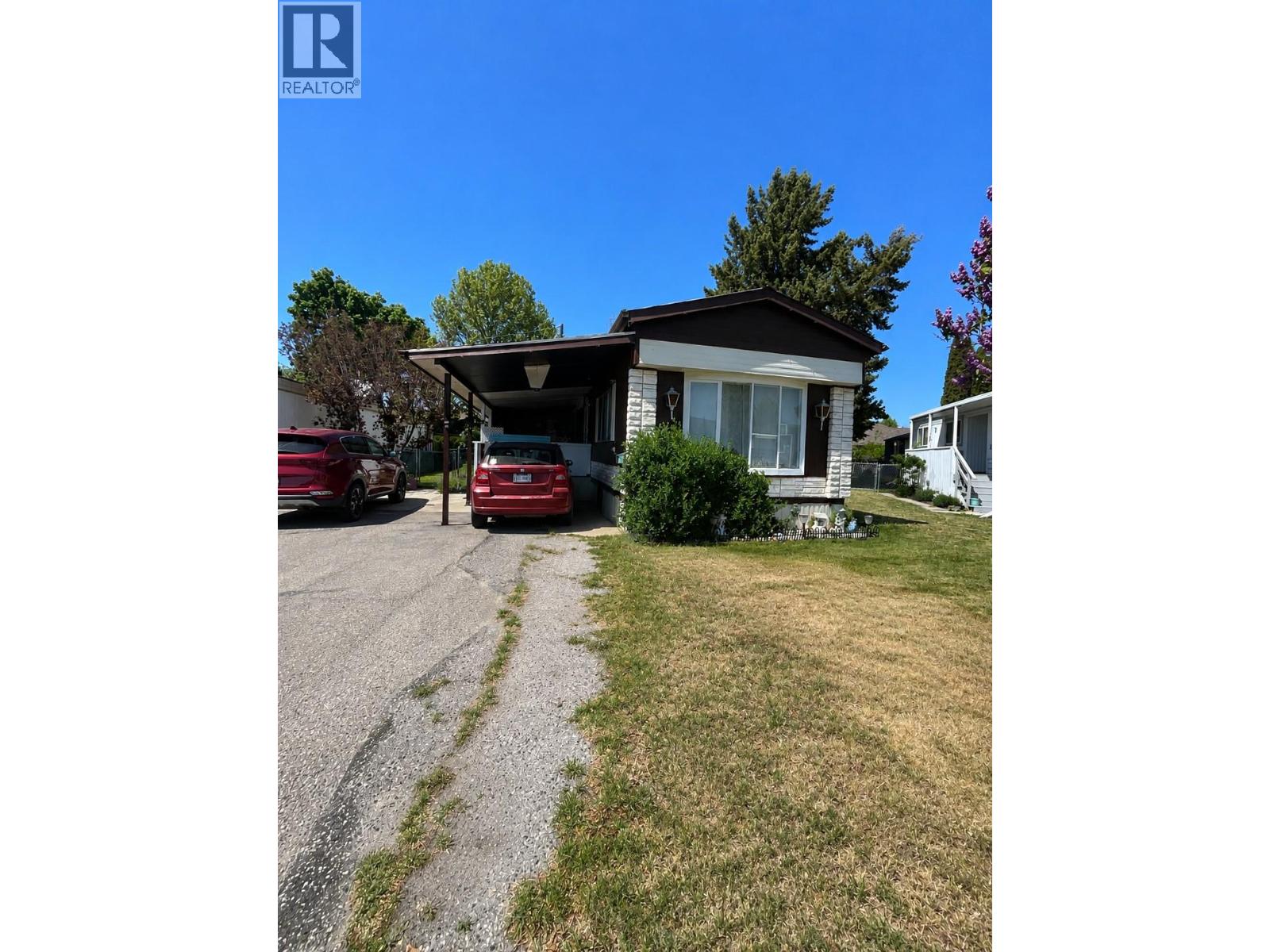 3745 Lakeshore Road Unit# 110