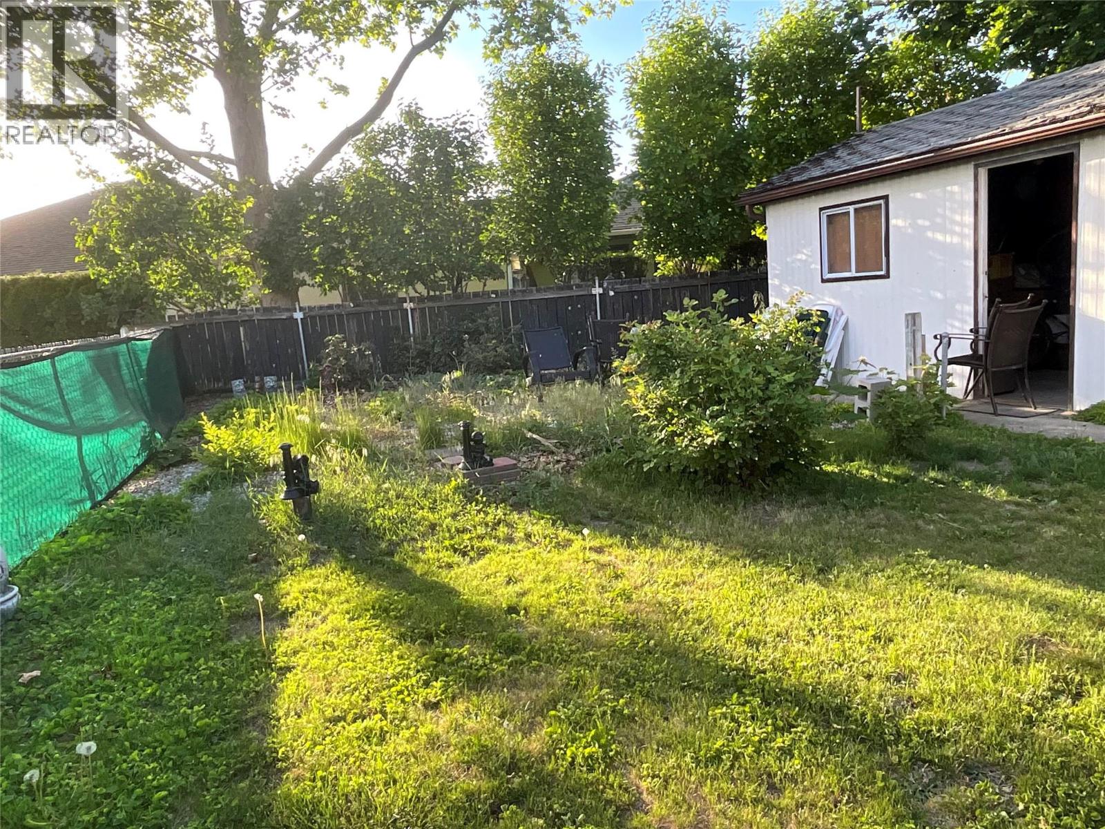 3745 Lakeshore Road Unit# 110