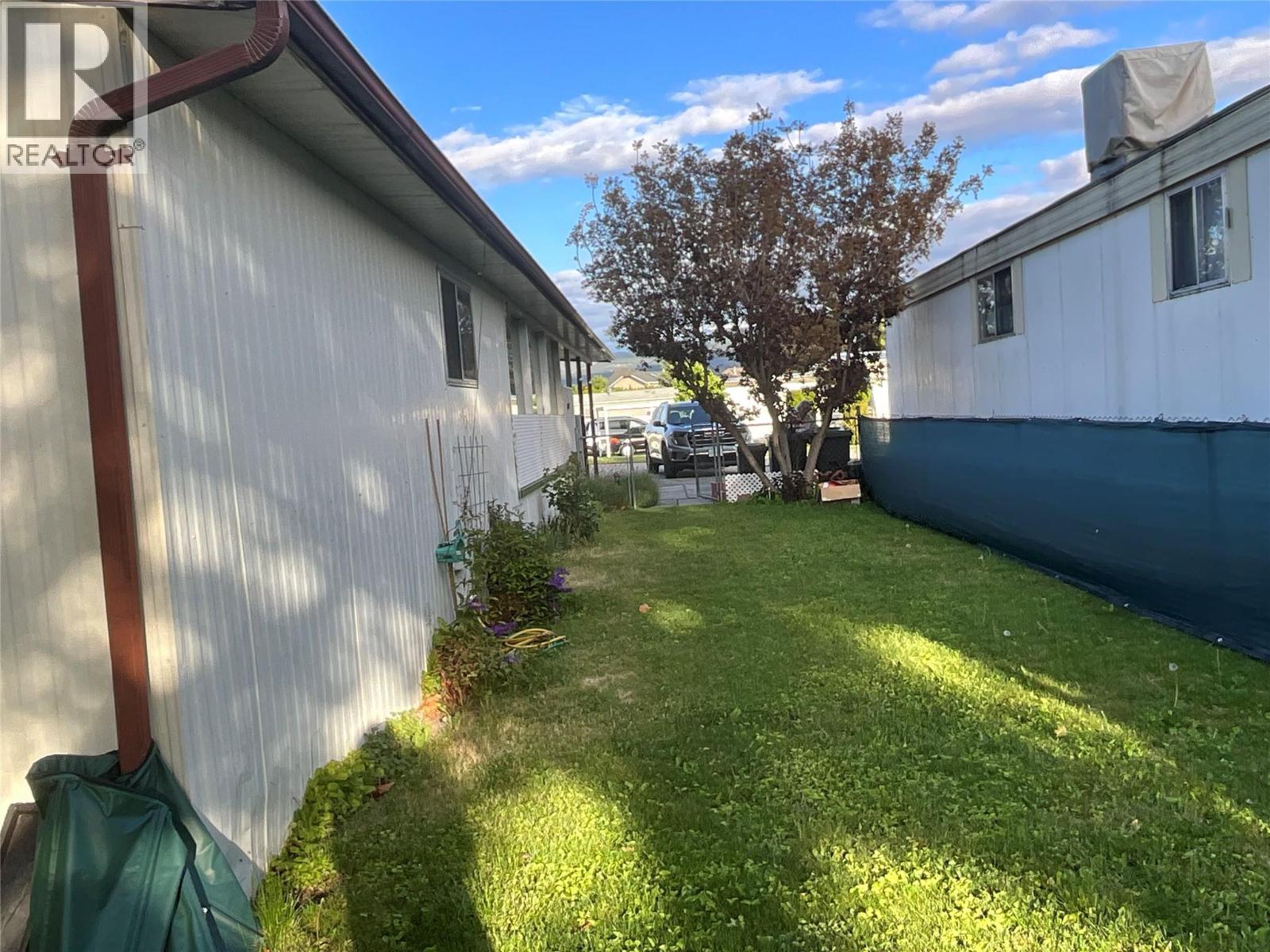 3745 Lakeshore Road Unit# 110