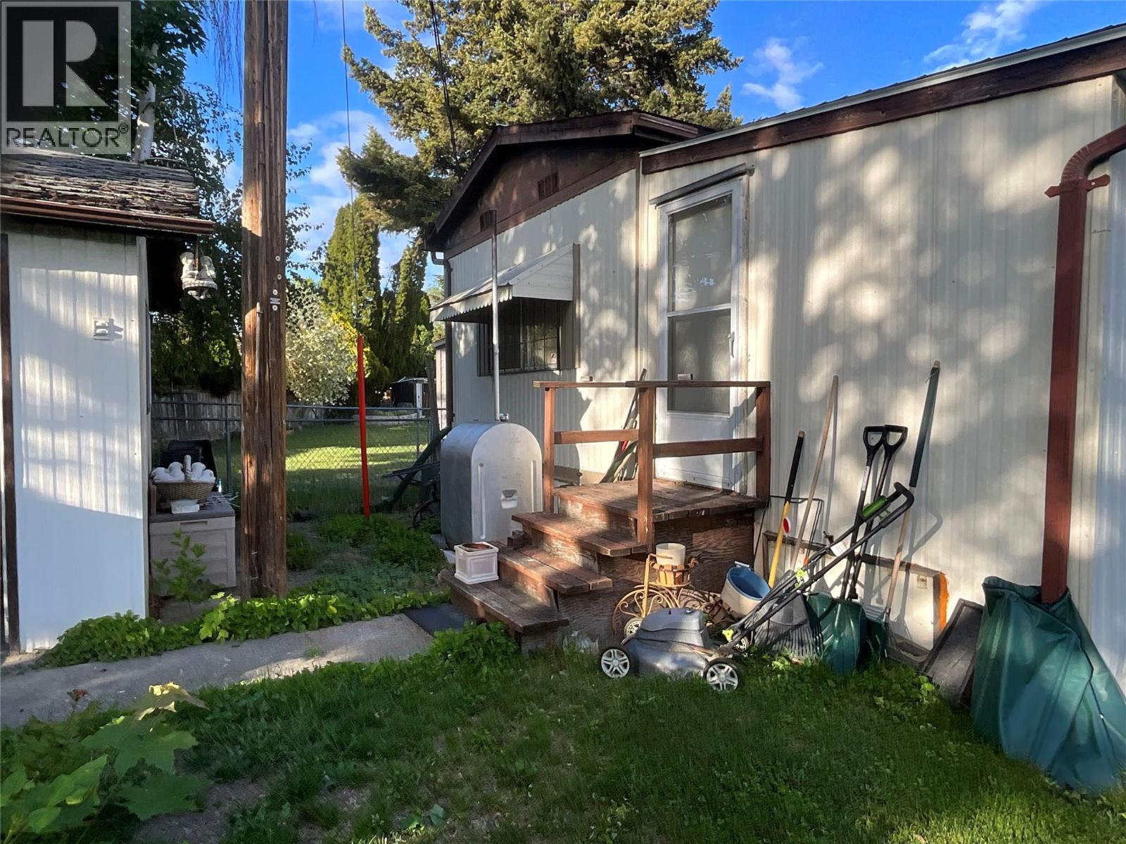 3745 Lakeshore Road Unit# 110