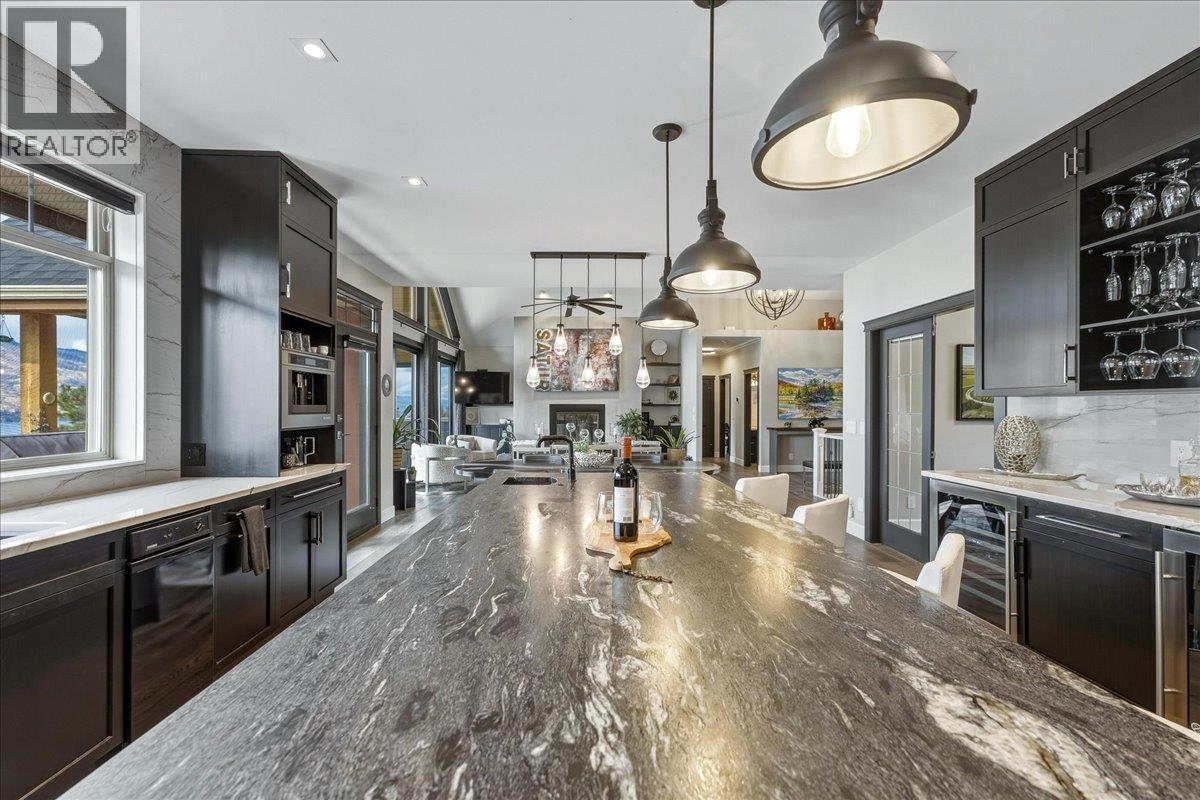 2328 Arthur Court