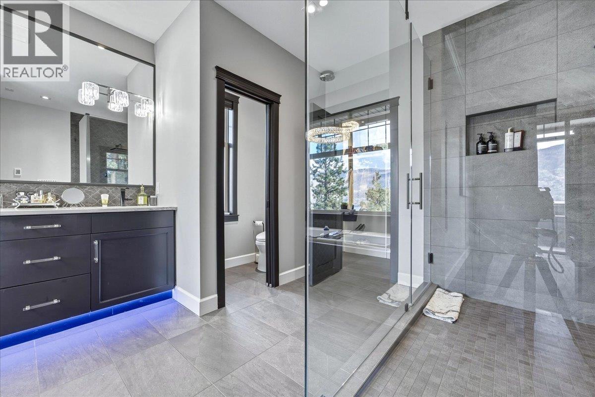 2328 Arthur Court