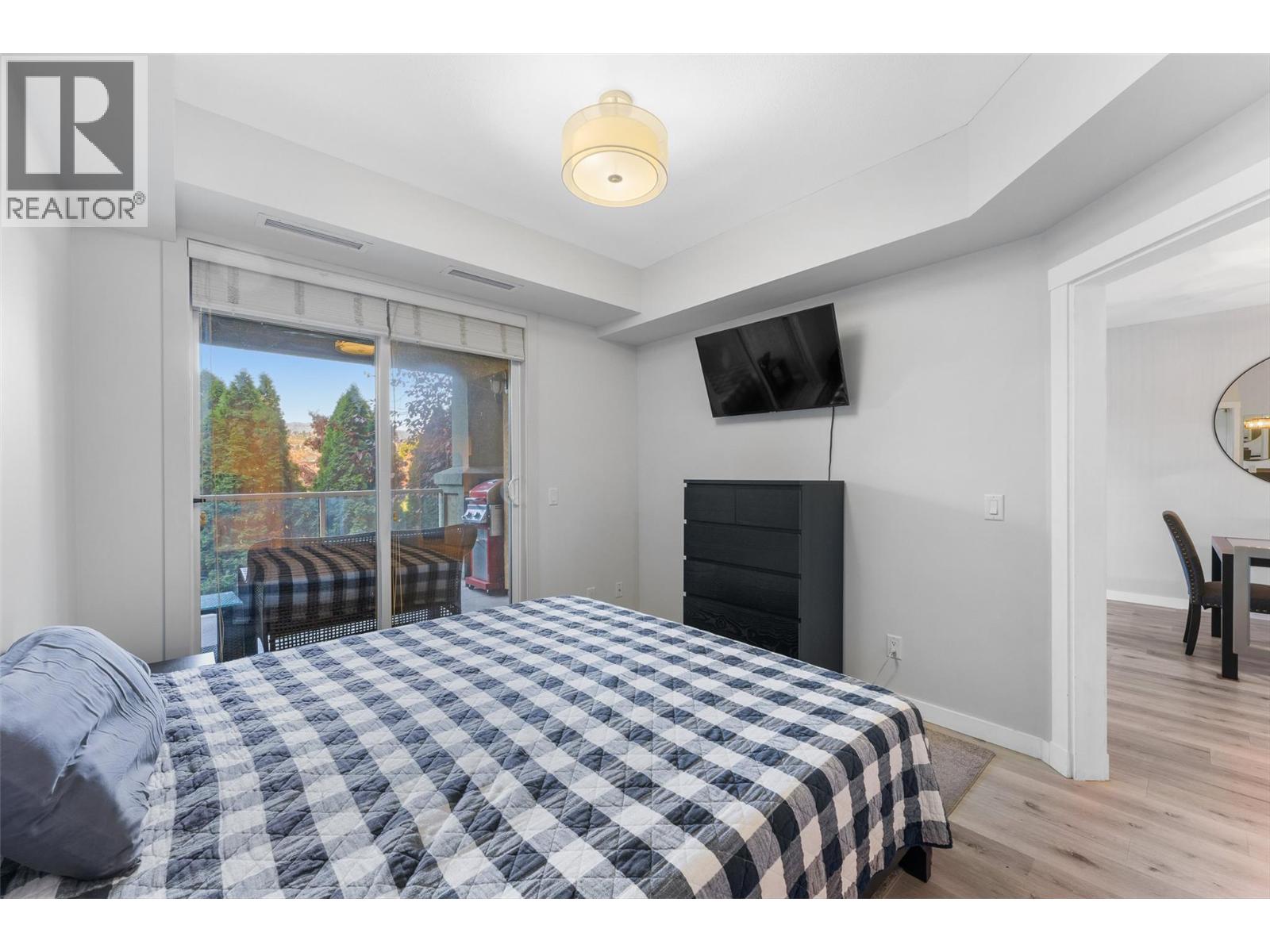 3550 Woodsdale Road Unit# 111