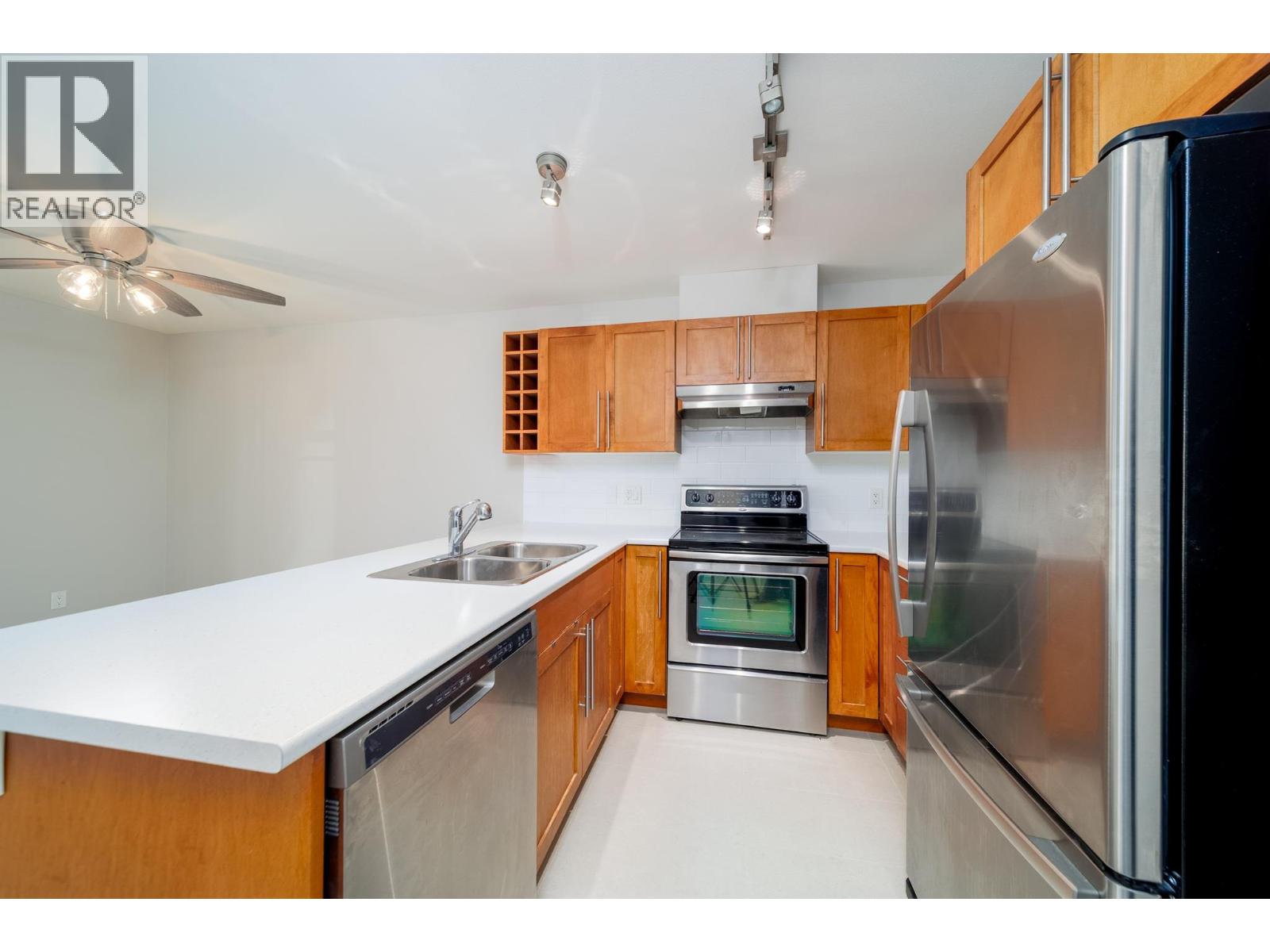 1099 Sunset Drive Unit# 224