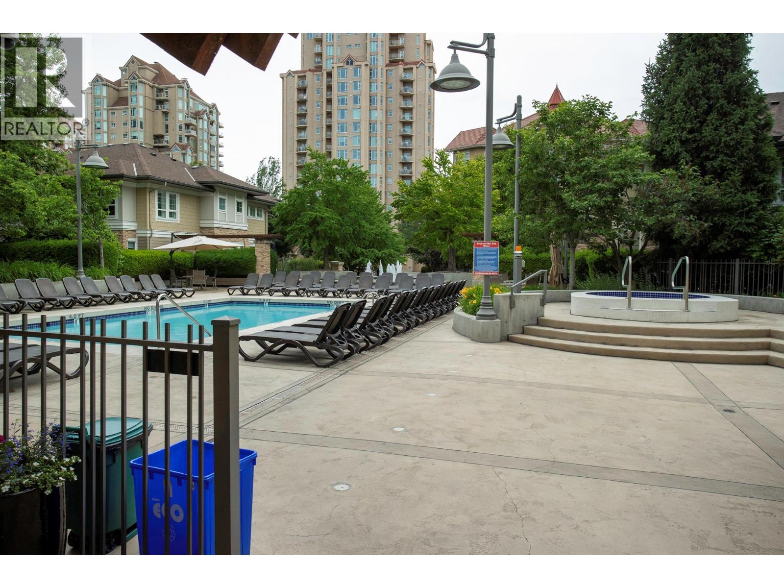 1099 Sunset Drive Unit# 224