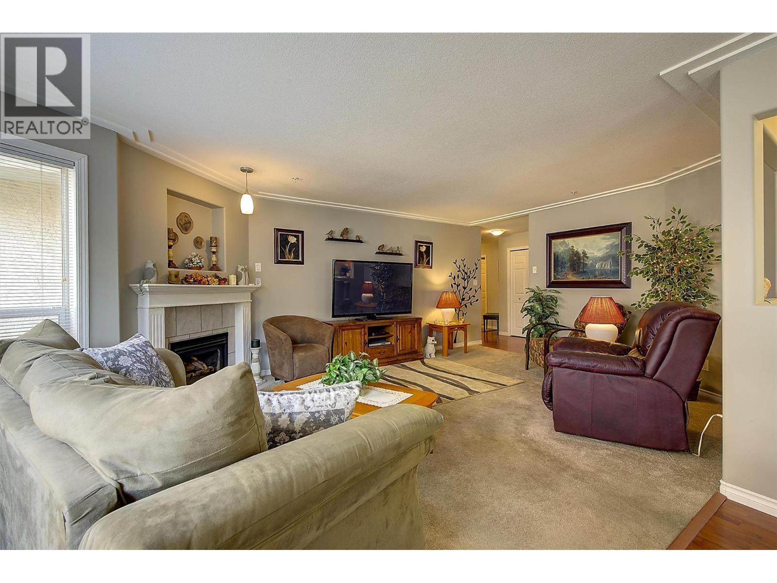 315 Whitman Road Unit# 210