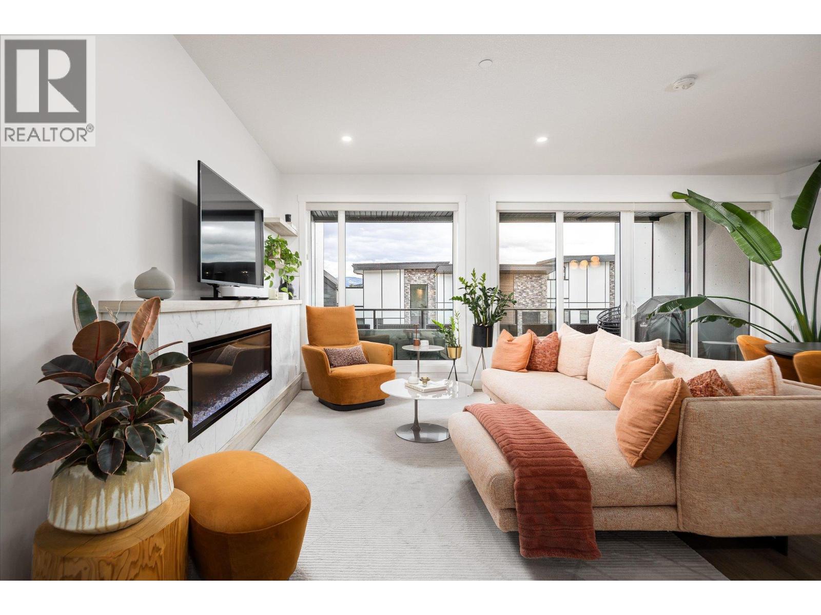 2735 SHANNON LAKE Road Unit# 303