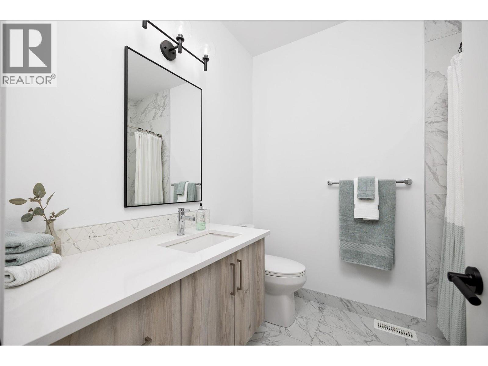 2735 SHANNON LAKE Road Unit# 303