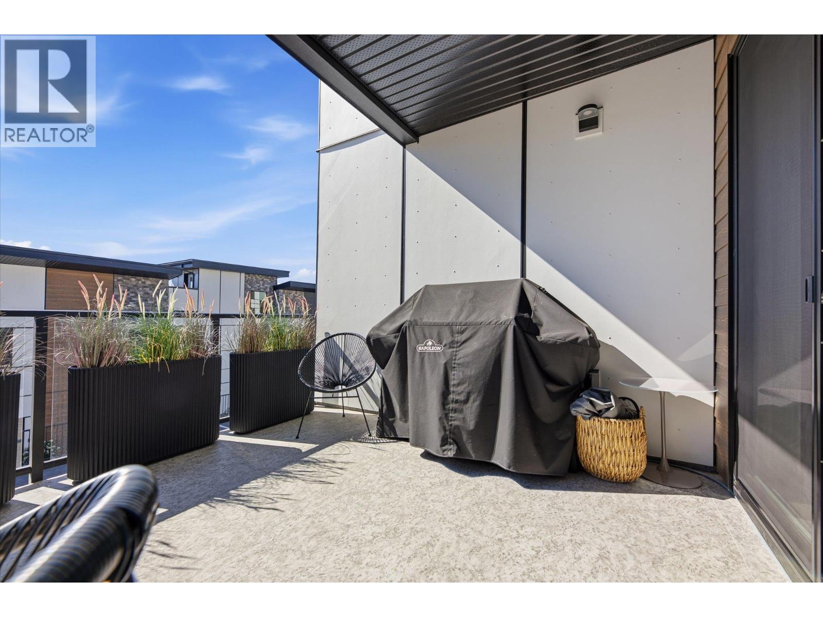 2735 SHANNON LAKE Road Unit# 303