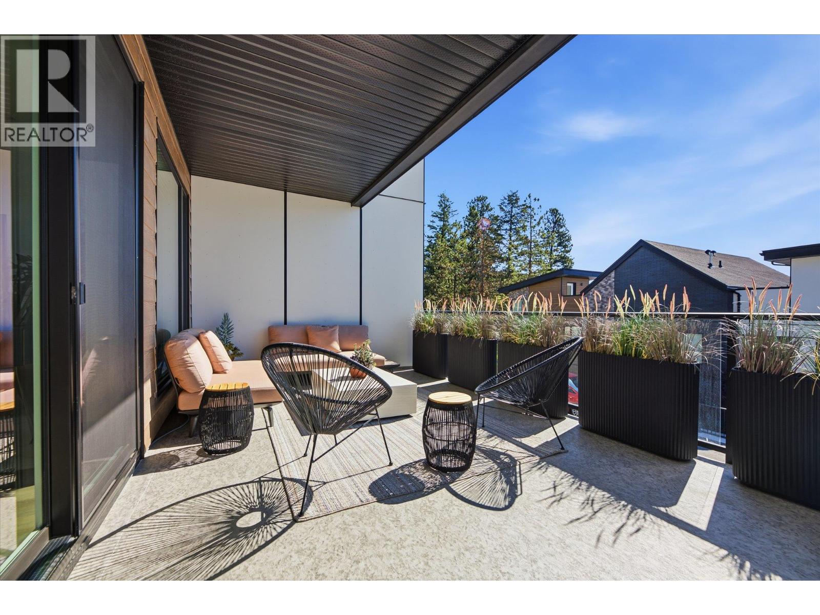 2735 SHANNON LAKE Road Unit# 303