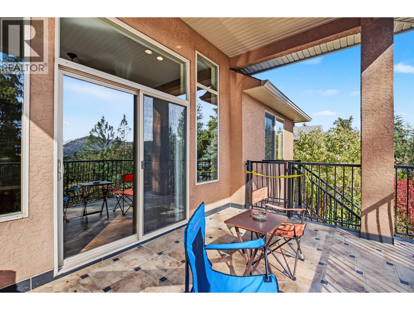 2405 Cobblestone Road