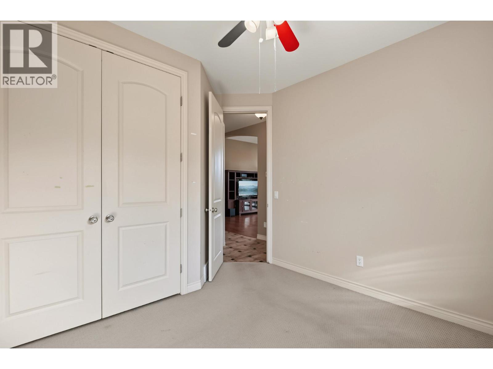 2405 Cobblestone Road