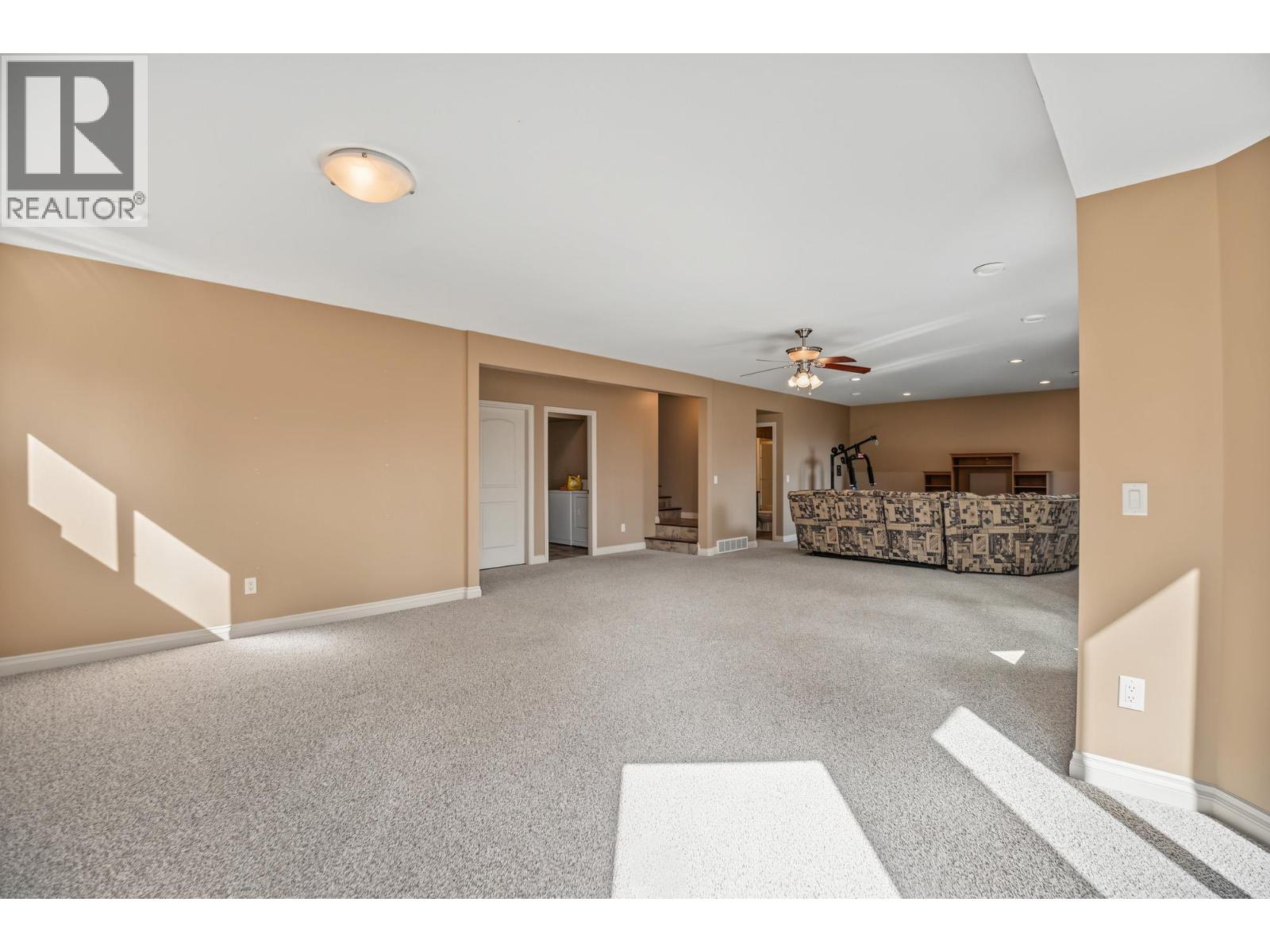 2405 Cobblestone Road