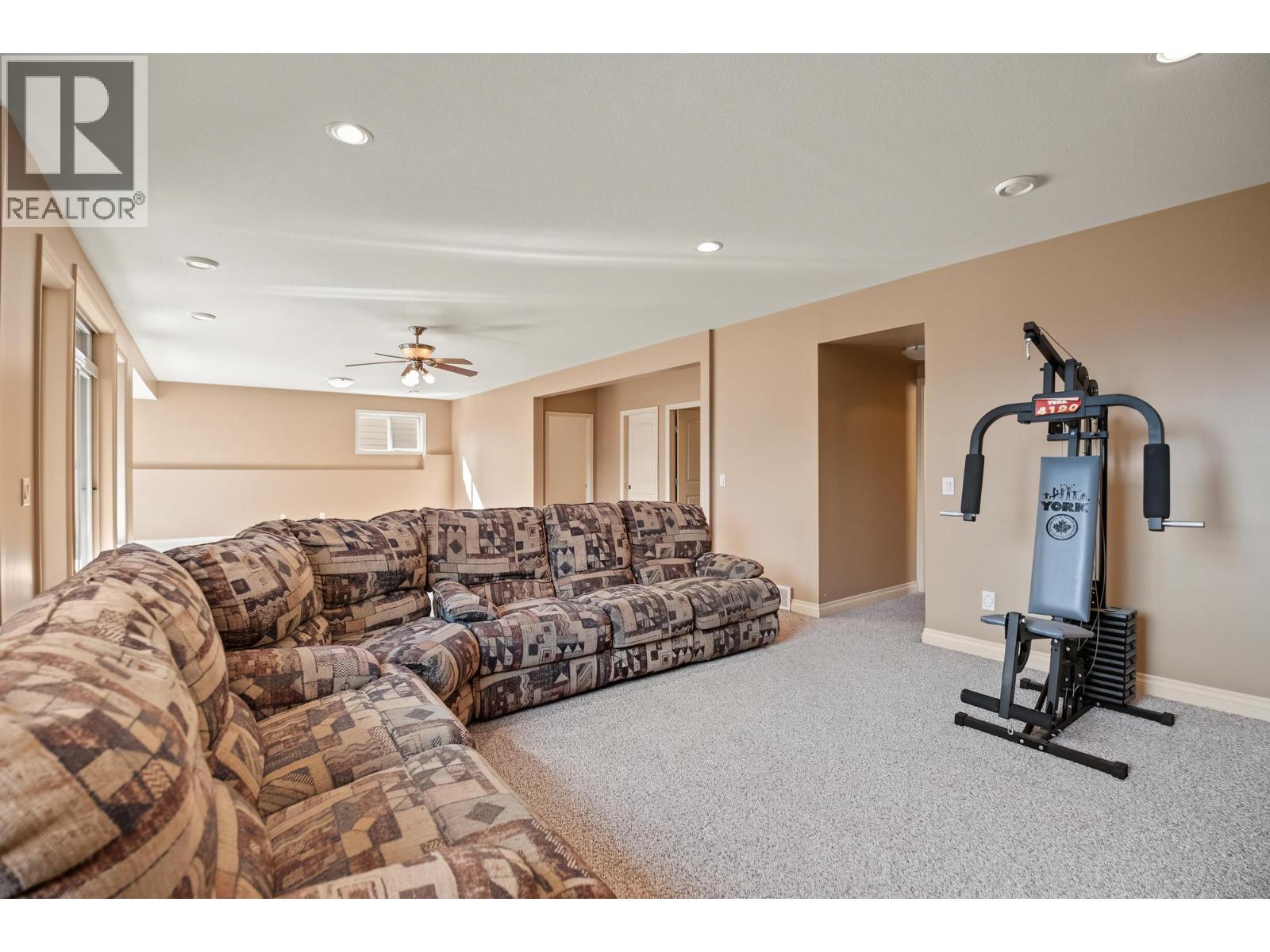 2405 Cobblestone Road
