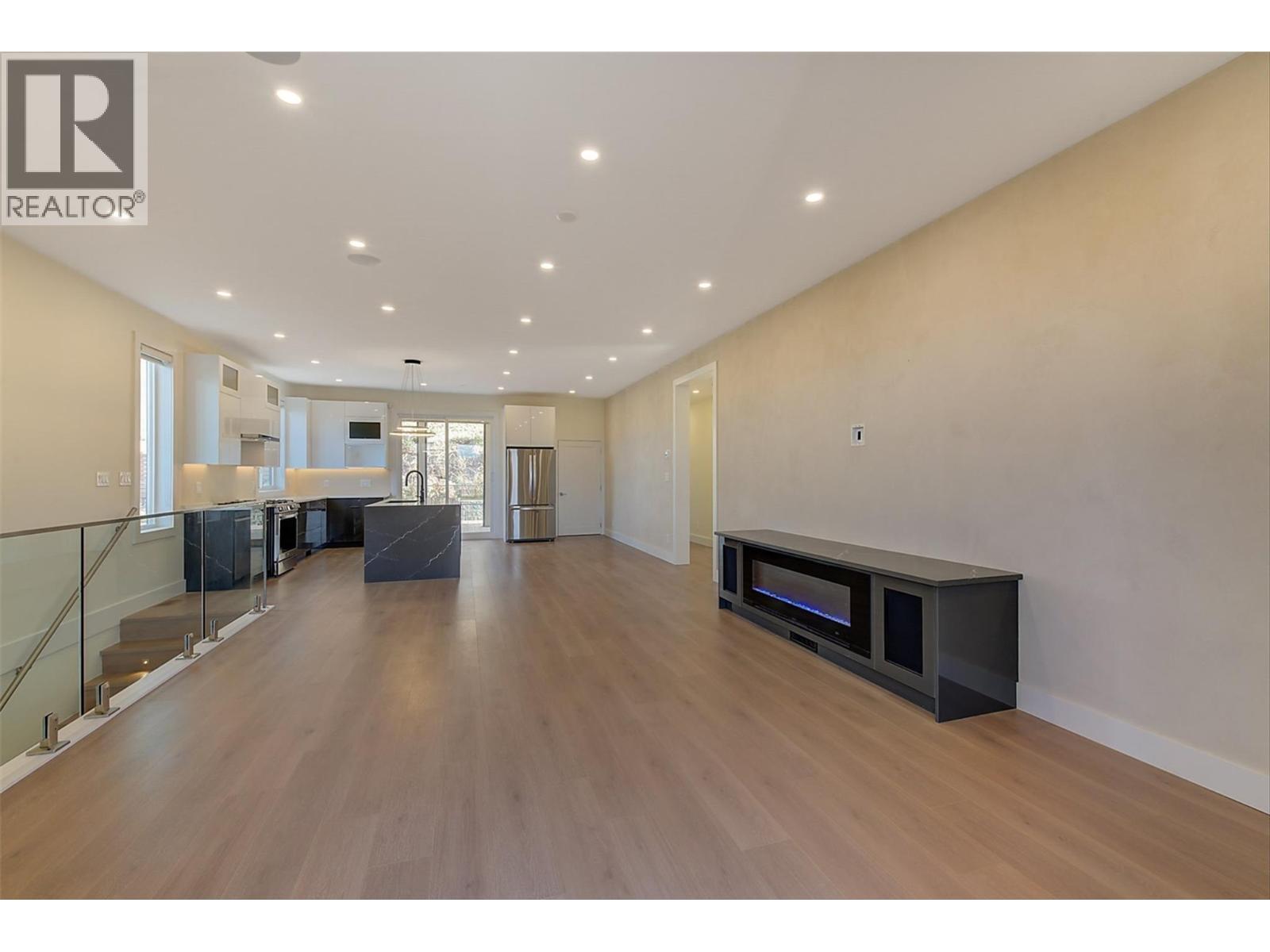 5084 Twinflower Crescent