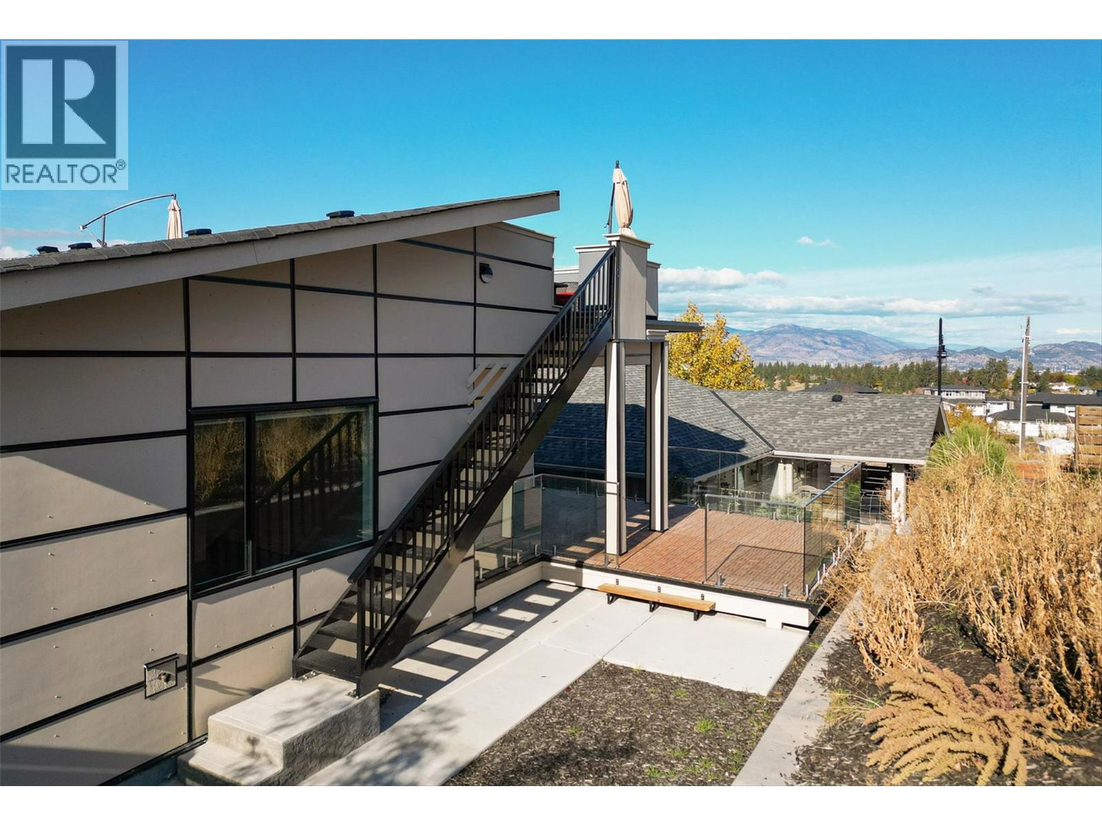 5084 Twinflower Crescent