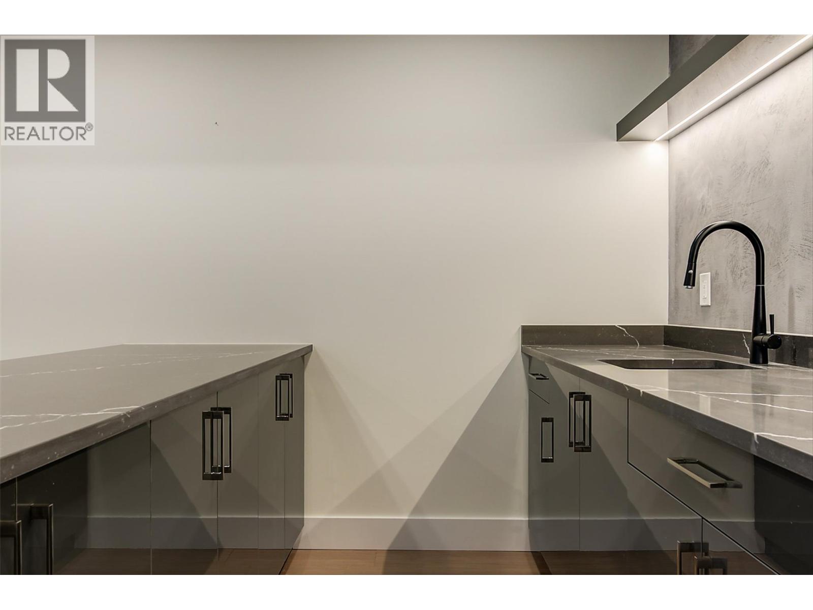 5084 Twinflower Crescent