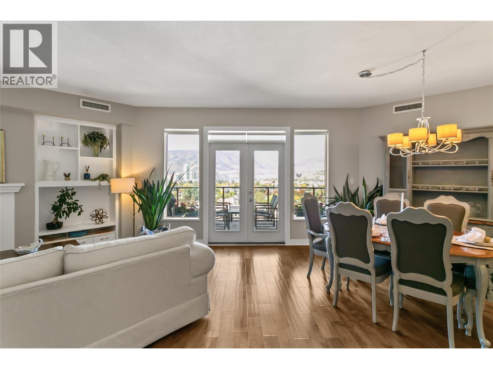 1160 Bernard Avenue Unit# 1205