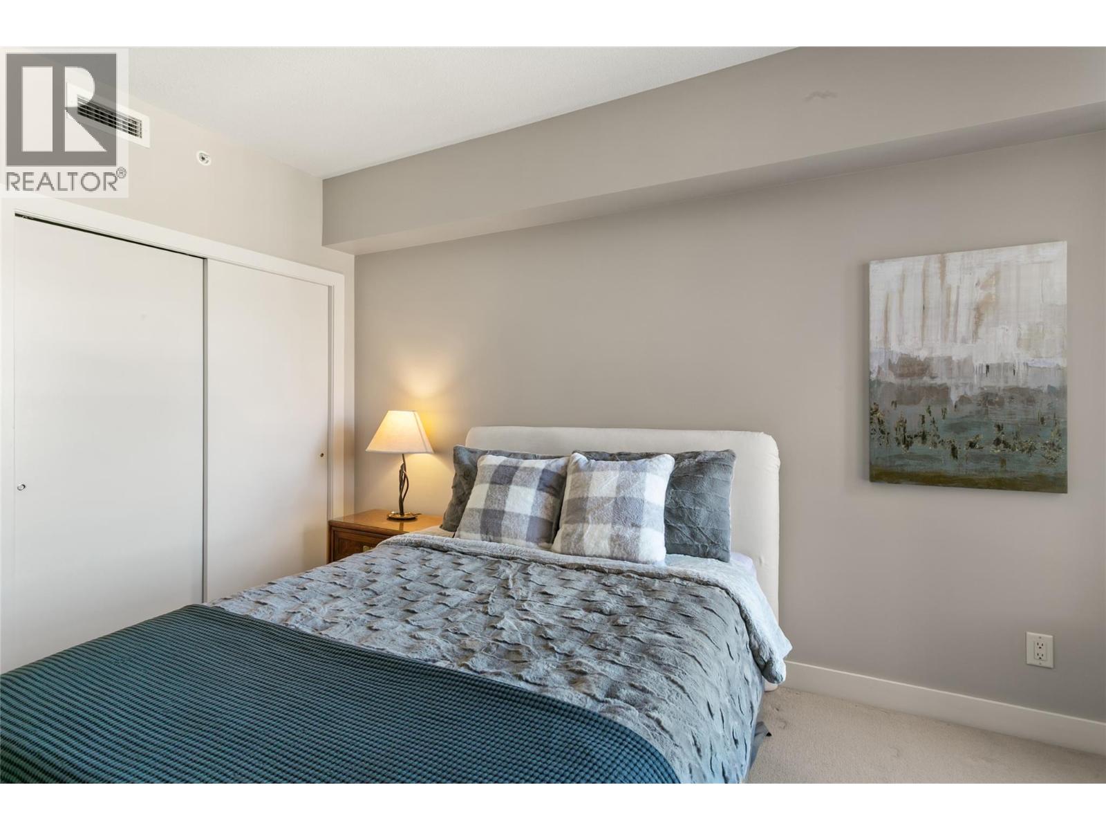 1160 Bernard Avenue Unit# 1205
