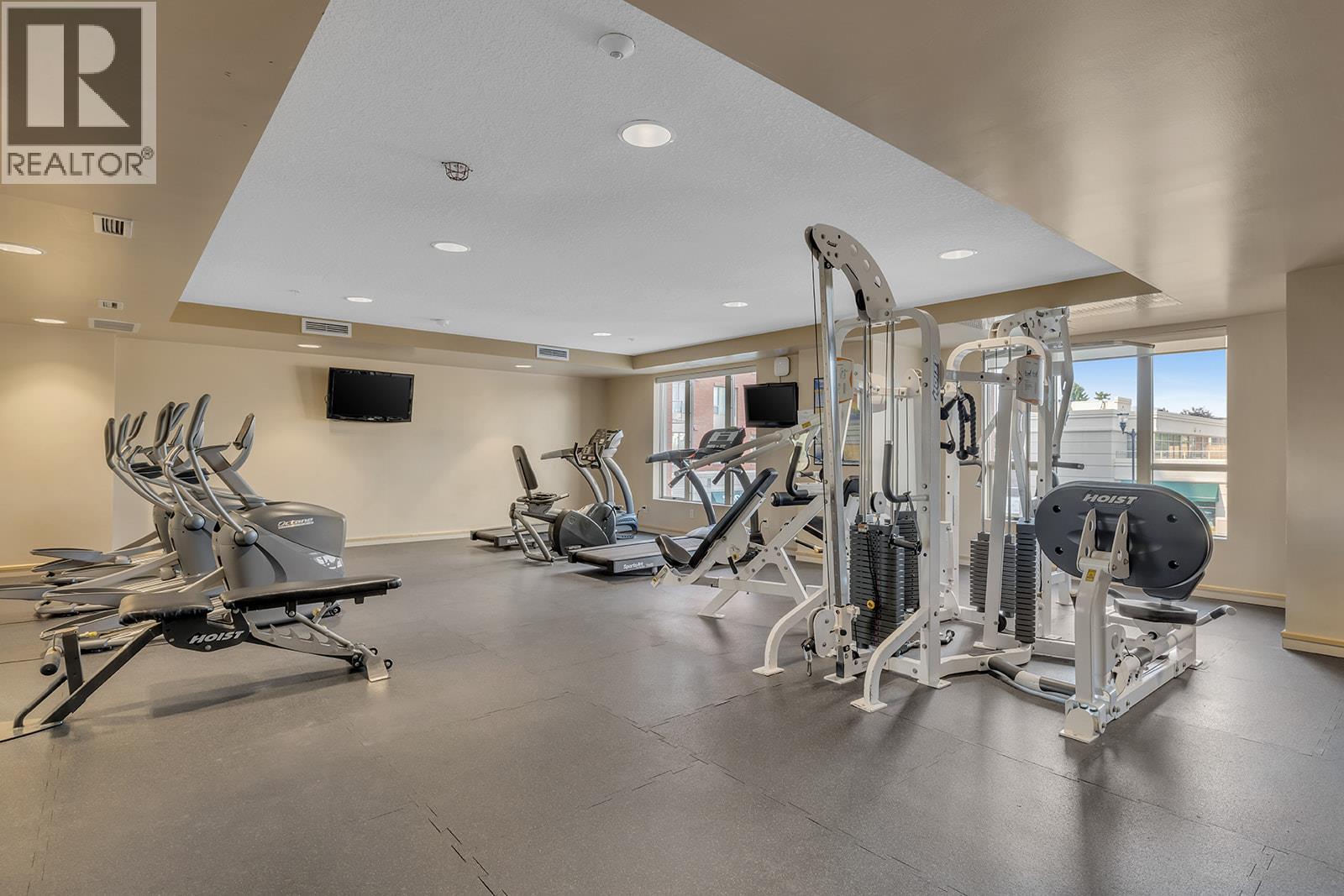 1160 Bernard Avenue Unit# 1205