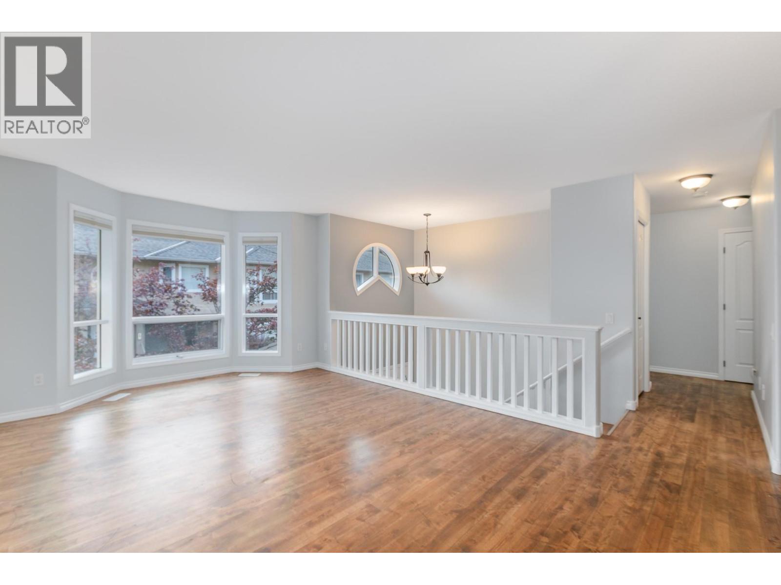 2425 Mount Baldy Drive Unit# 19
