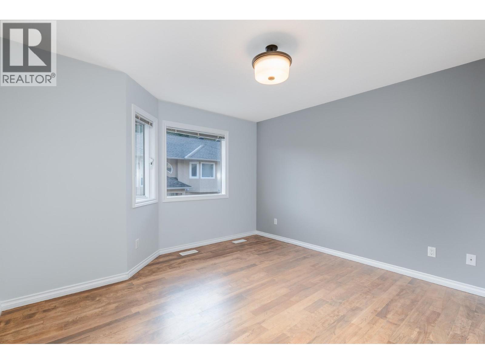 2425 Mount Baldy Drive Unit# 19